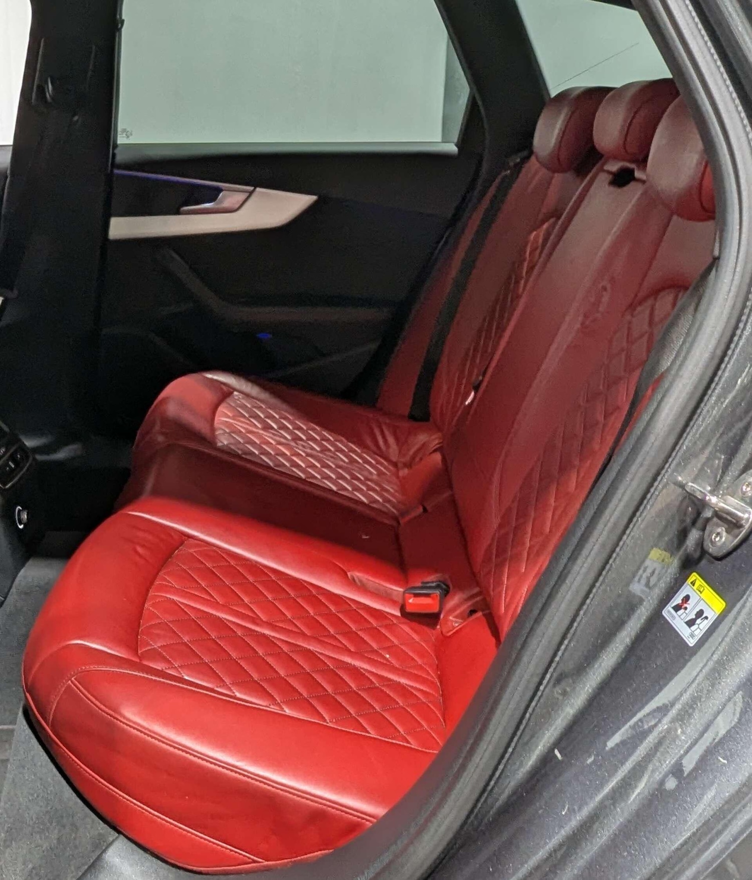 Used Audi A4 2016 for sale - 76731104: Photo 25