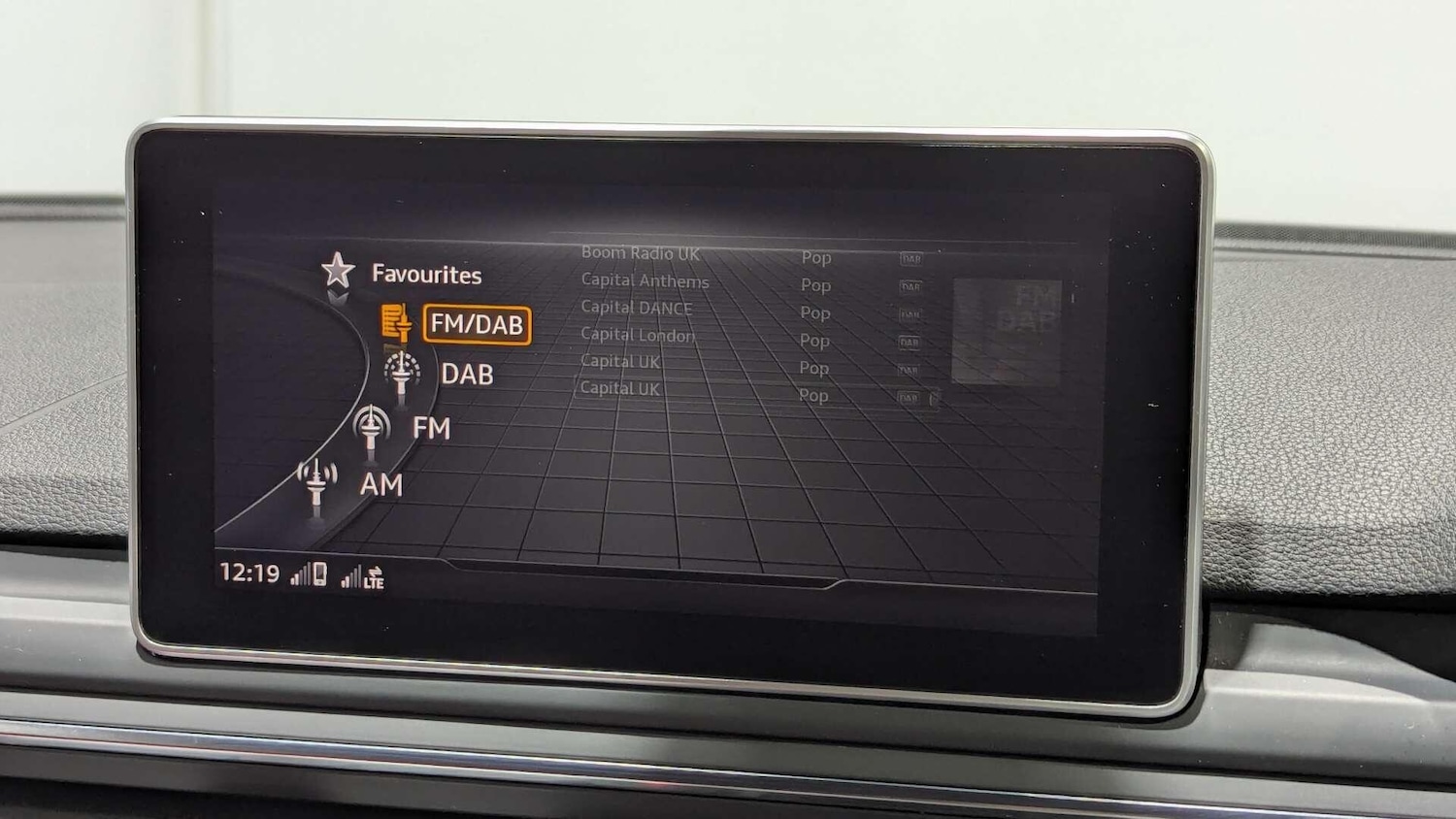 Used Audi A4 2016 for sale - 76731104: Photo 42