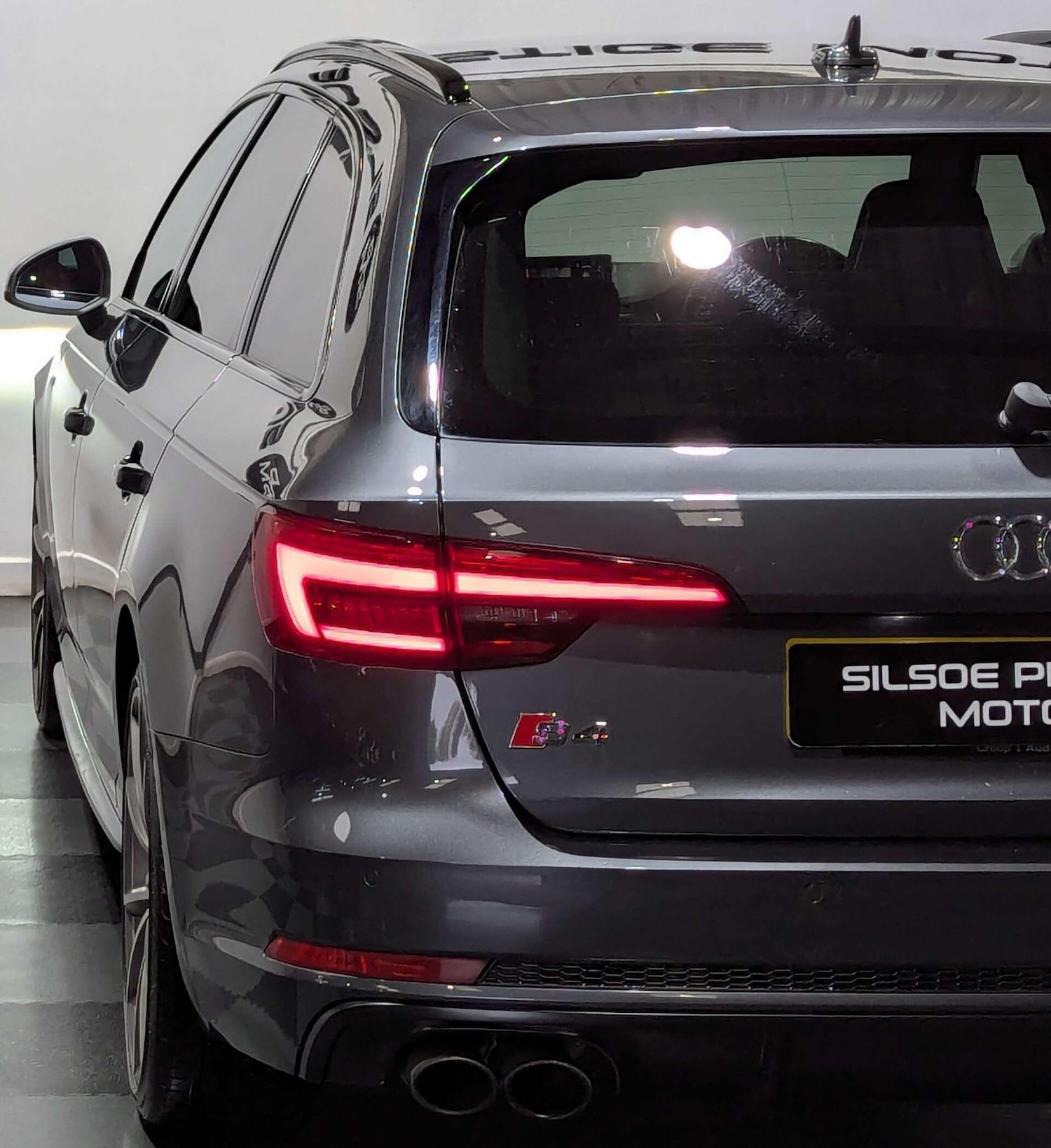 Used Audi A4 2016 for sale - 76731104: Photo 9