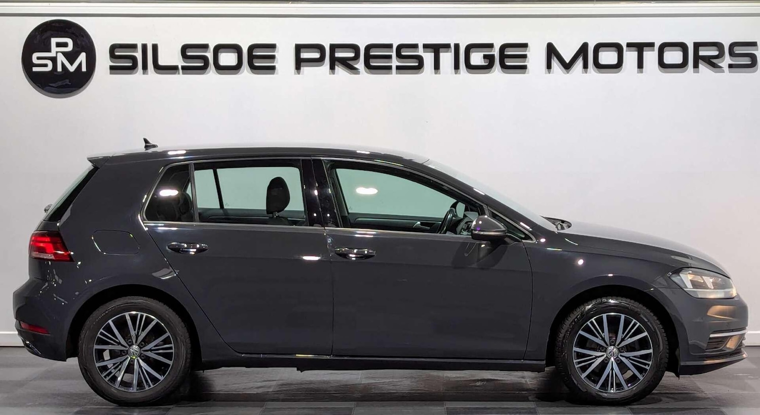 Used Volkswagen Golf 2018 for sale - 77155994: Photo 14