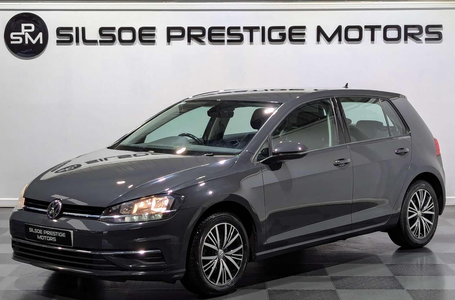 Used Volkswagen Golf 2018 for sale - 77155994: Photo 5