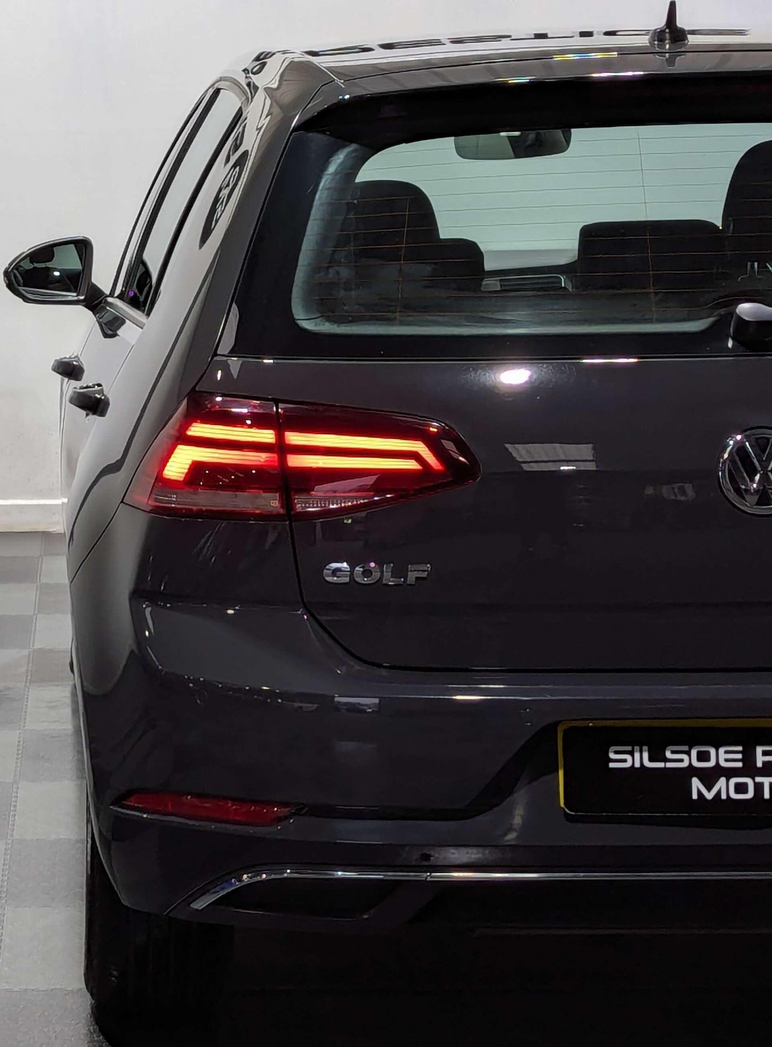 Used Volkswagen Golf 2018 for sale - 77155994: Photo 9