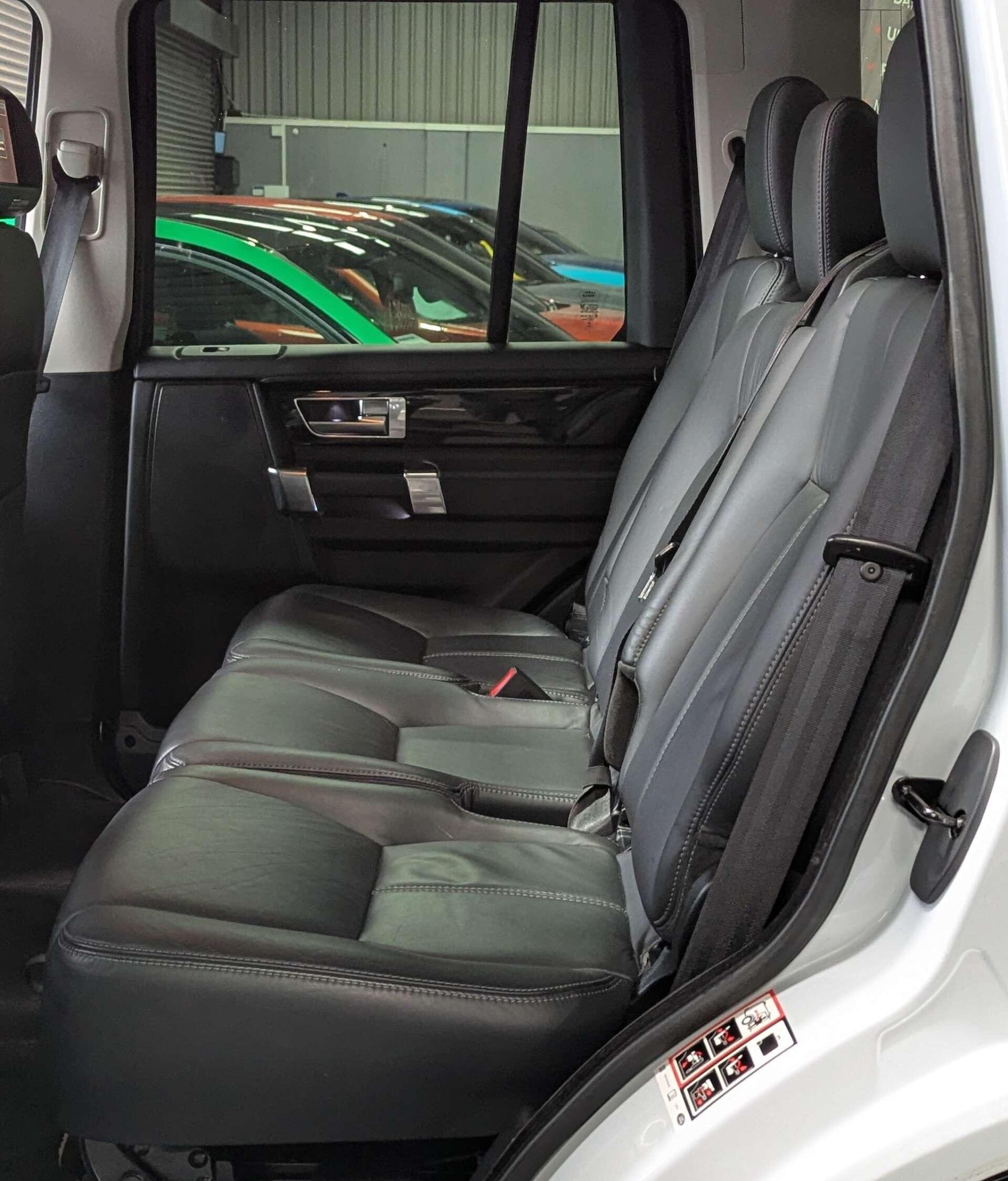 Used Land Rover Discovery 2016 for sale - 77040403: Photo 29