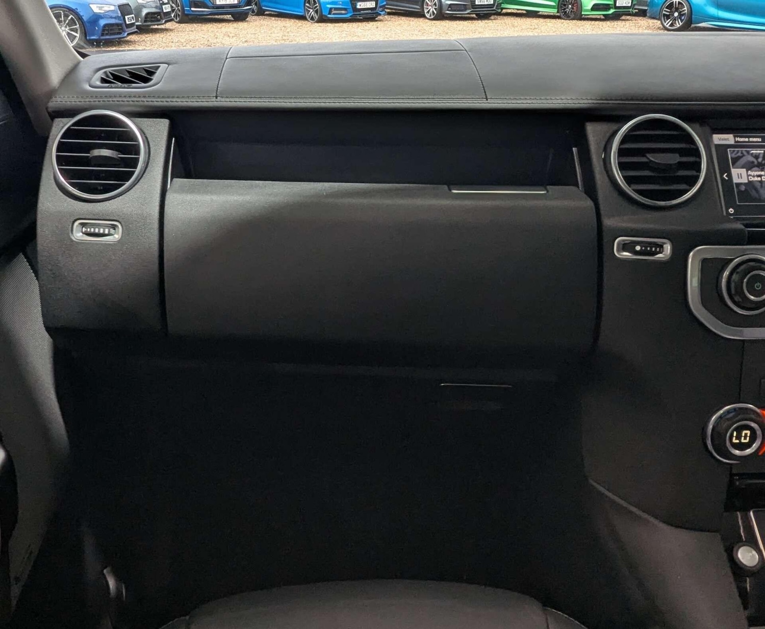 Used Land Rover Discovery 2016 for sale - 77040403: Photo 34