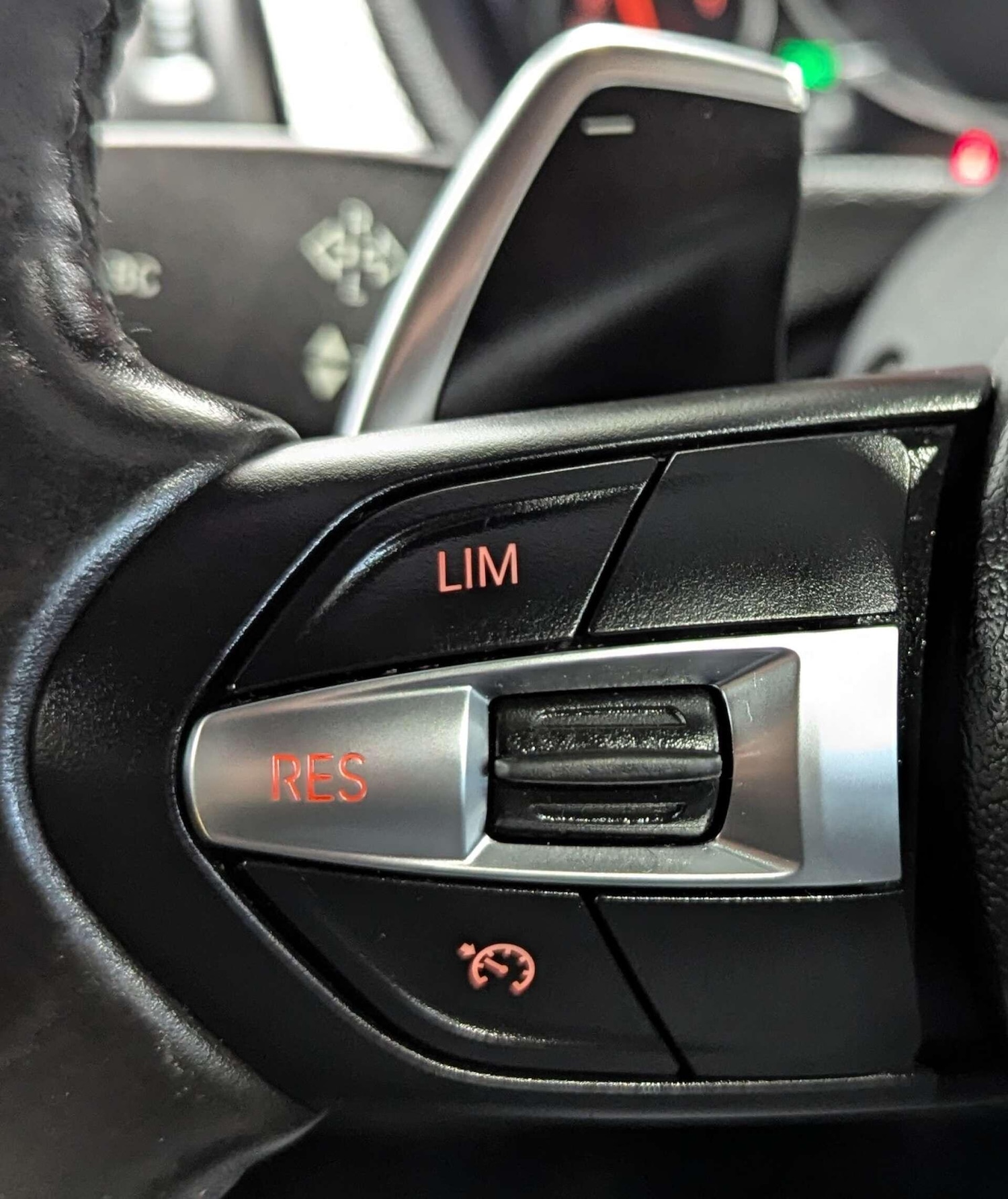 Used BMW 3 Series 2017 for sale - 77939757: Photo 28