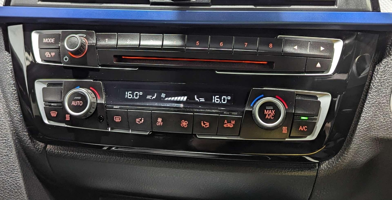 Used BMW 3 Series 2017 for sale - 77939757: Photo 33