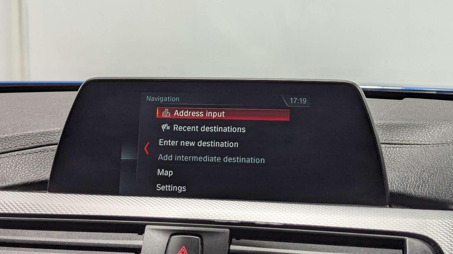 Used BMW 3 Series 2017 for sale - 77939757: Photo 39