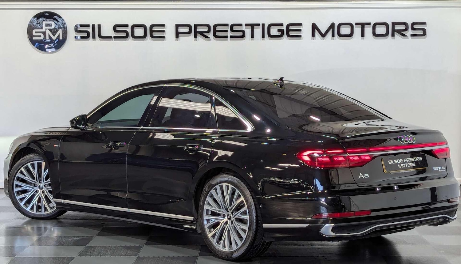 Used Audi A8 2022 for sale - 77978349: Photo 2