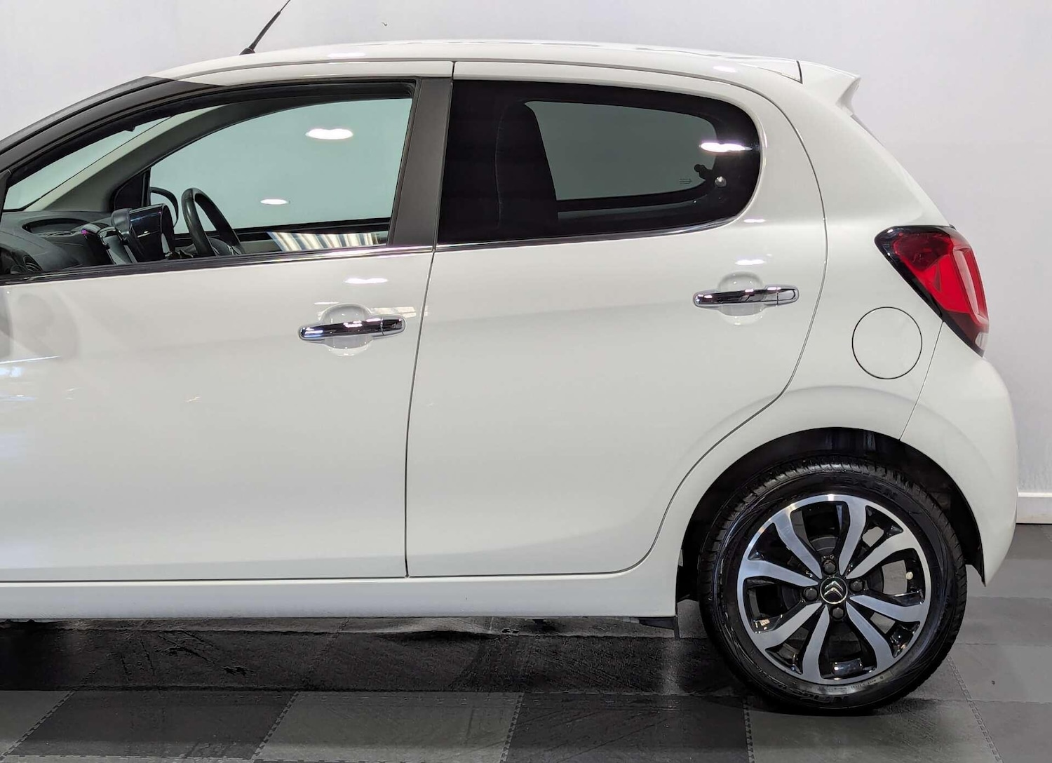 Used Citroen C1 2018 for sale - 76887159: Photo 6