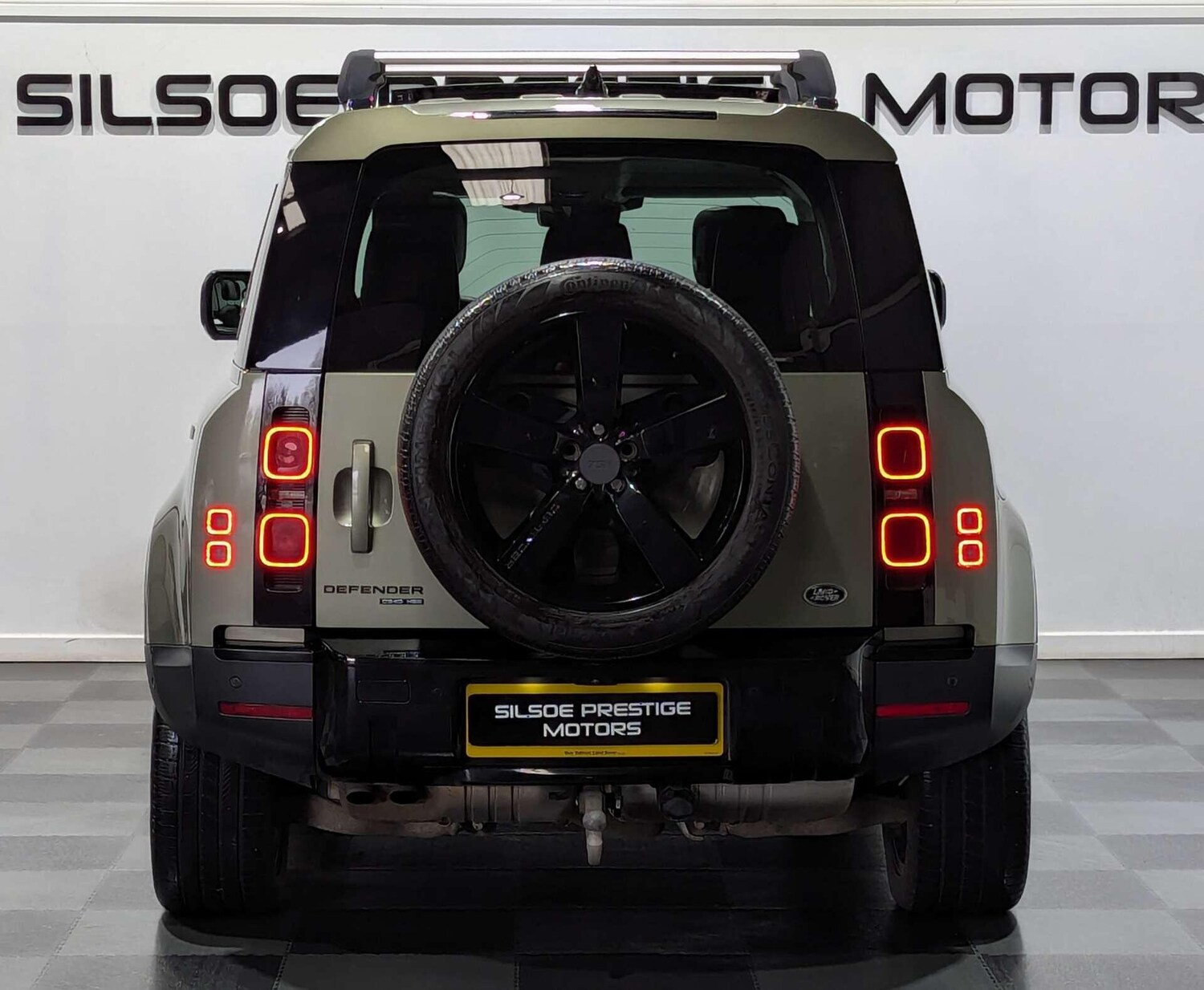 Used Land Rover Defender 2020 for sale - 77838473: Photo 12