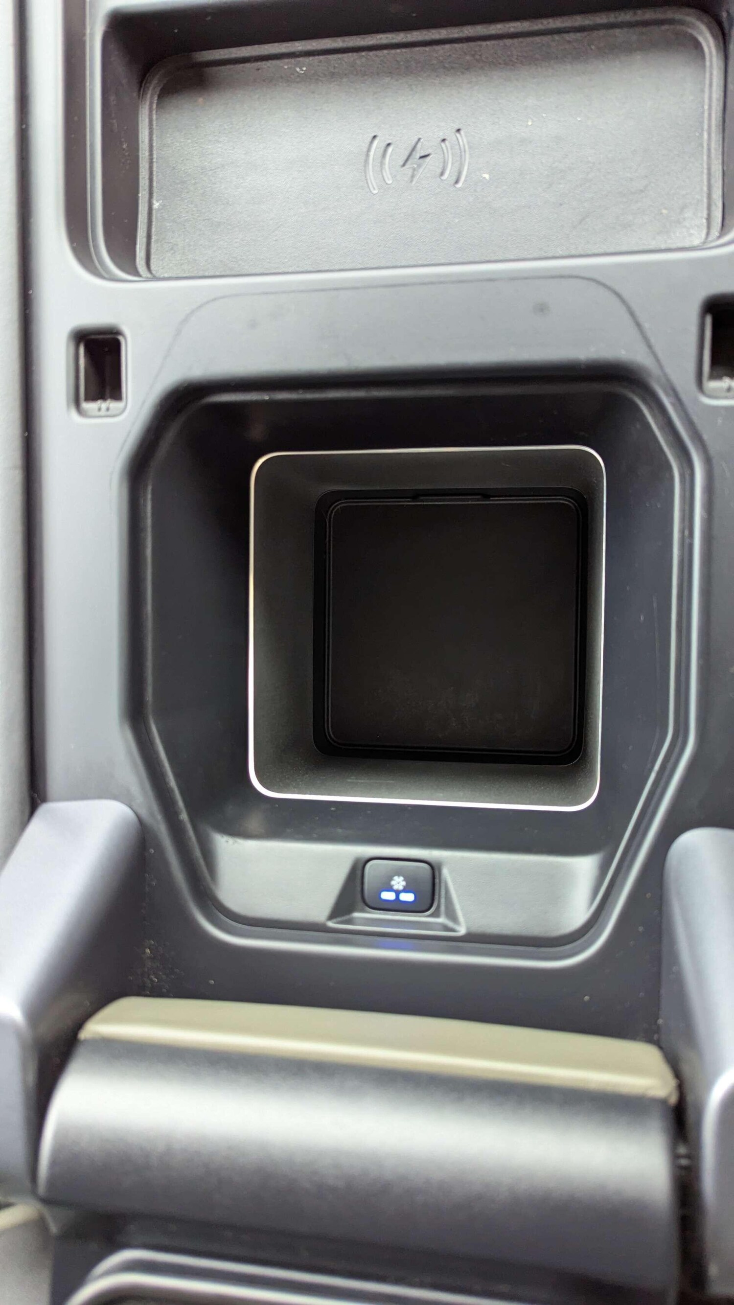 Used Land Rover Defender 2020 for sale - 77838473: Photo 51