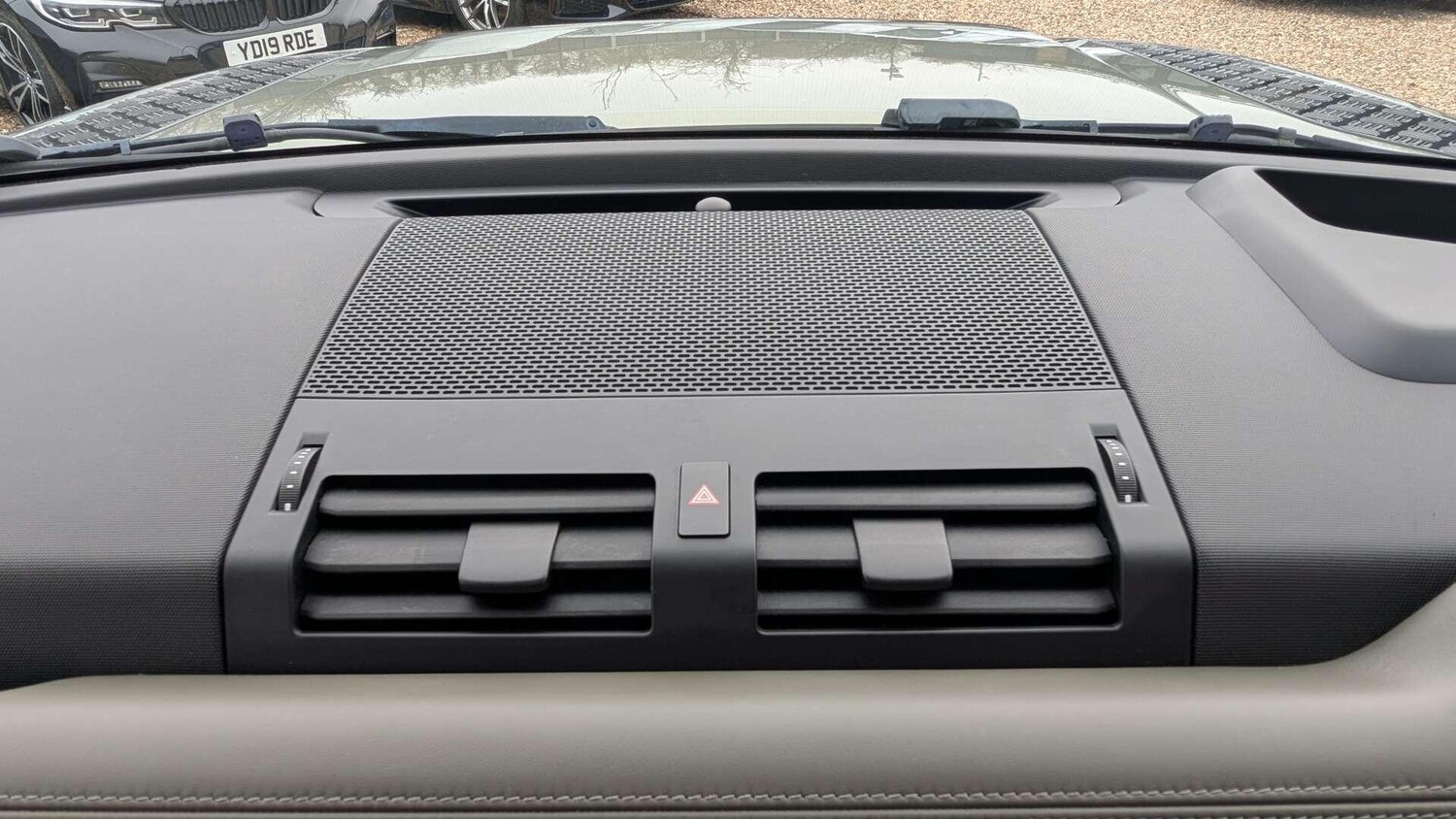 Used Land Rover Defender 2020 for sale - 77838473: Photo 65