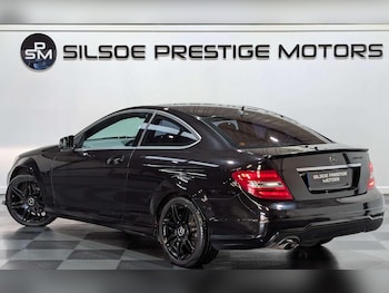 Used Mercedes-Benz C Class 2012 for sale - 78772601: Photo