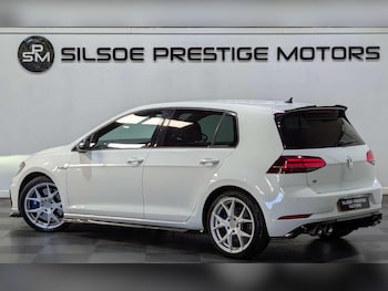 Used Volkswagen Golf 2018 for sale - 79533186: Photo