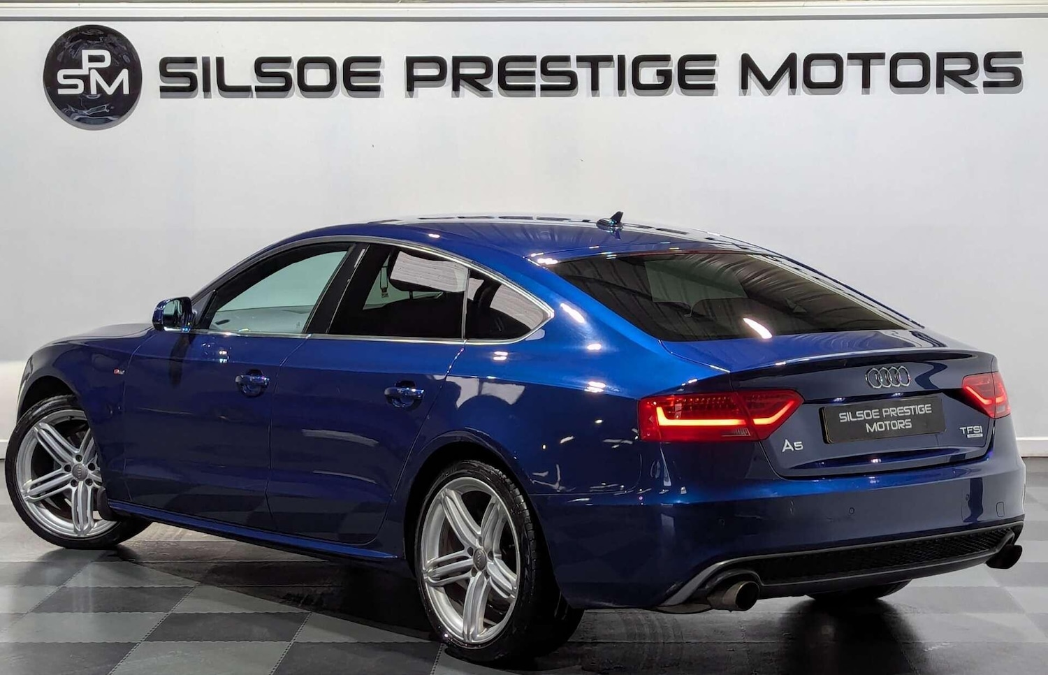 Used Audi A5 2013 for sale - 77156713: Photo 2