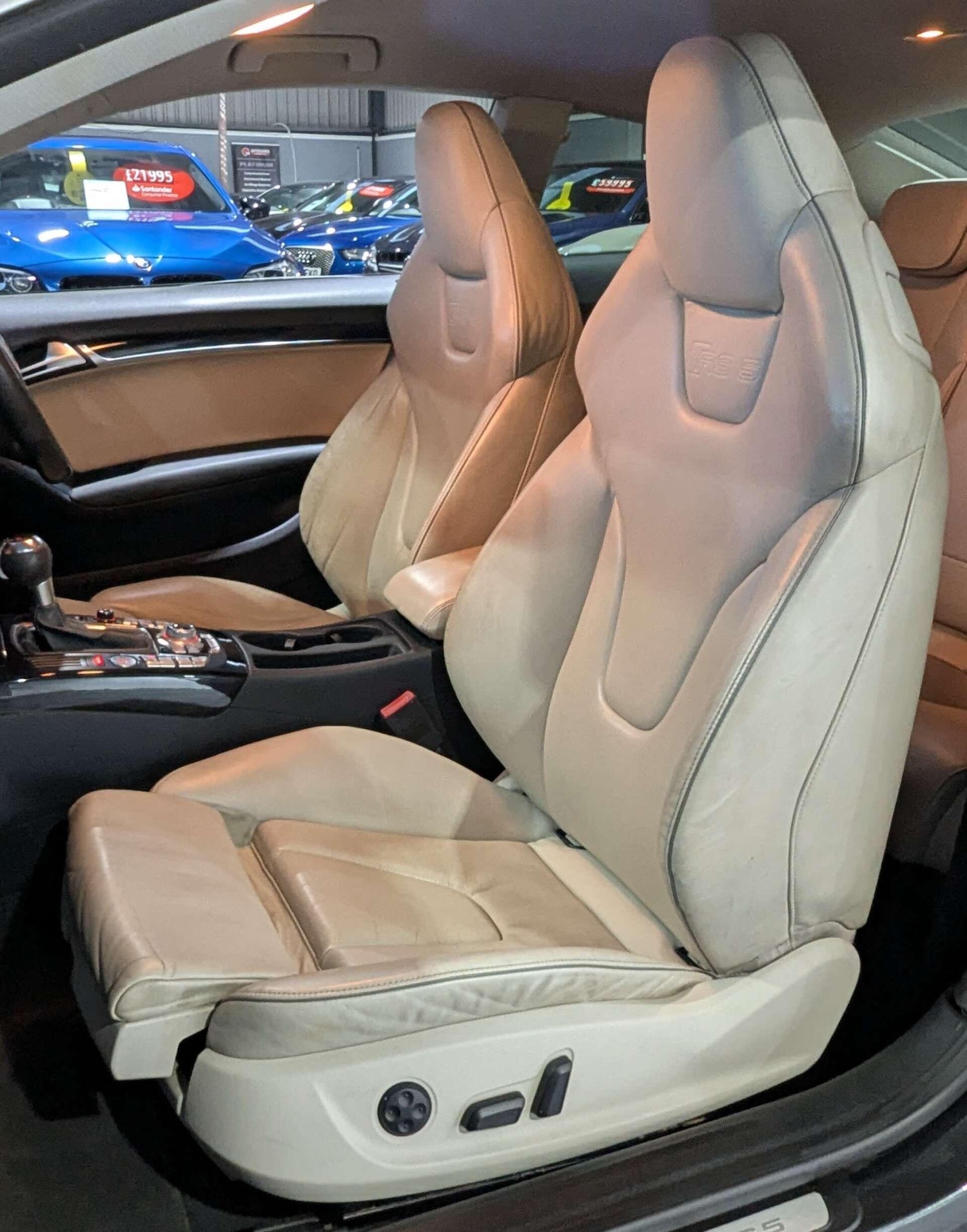 Used Audi RS5 2011 for sale - 77156533: Photo 25