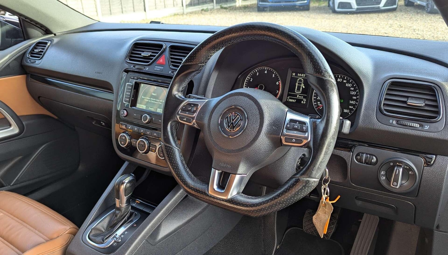 Used Volkswagen Scirocco 2014 for sale - 76850095: Photo 19