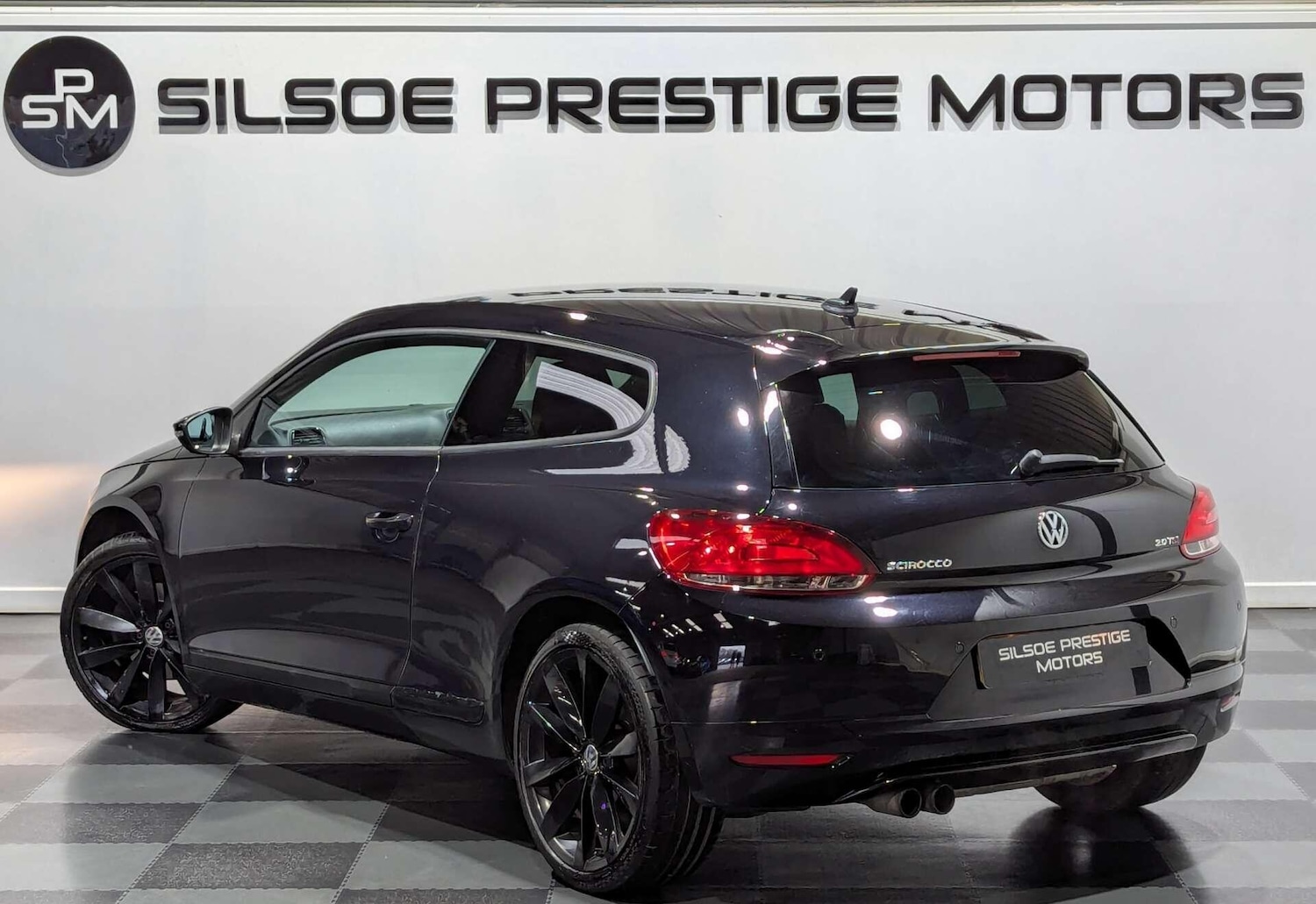 Used Volkswagen Scirocco 2014 for sale - 76850095: Photo 2