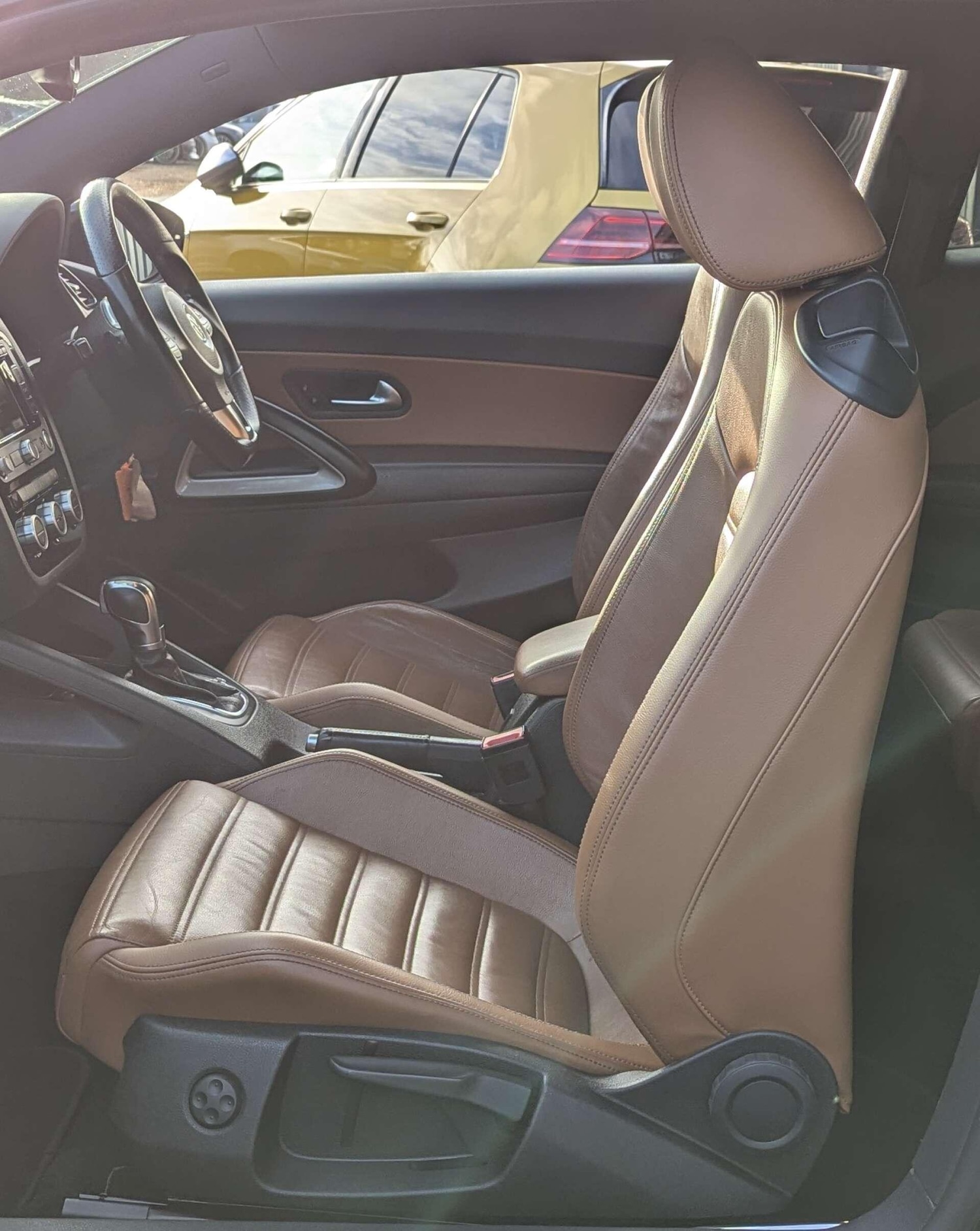 Used Volkswagen Scirocco 2014 for sale - 76850095: Photo 22