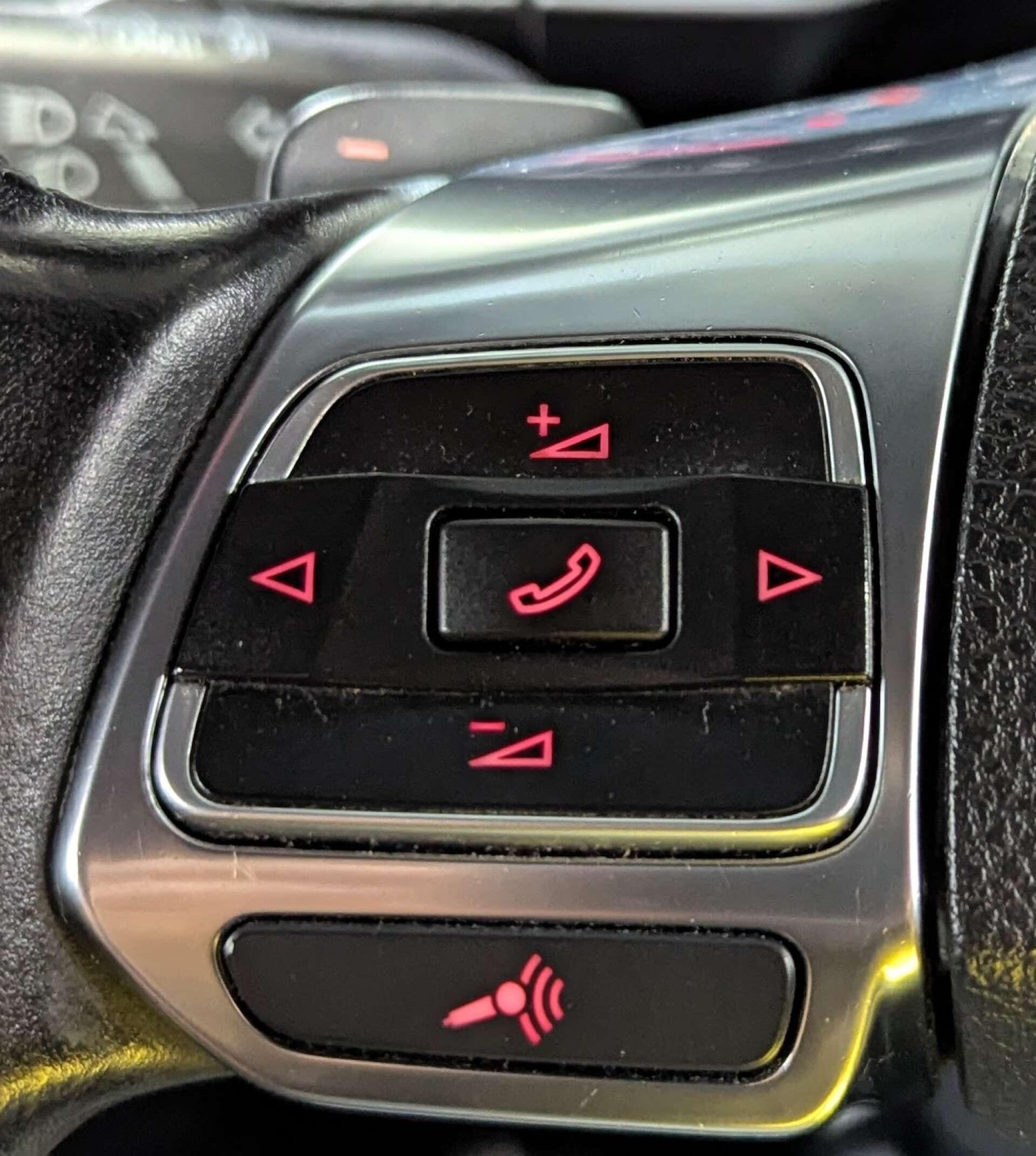 Used Volkswagen Scirocco 2014 for sale - 76850095: Photo 27