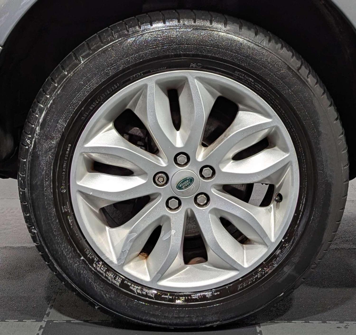 Used Land Rover Discovery 2017 for sale - 77387173: Photo 44