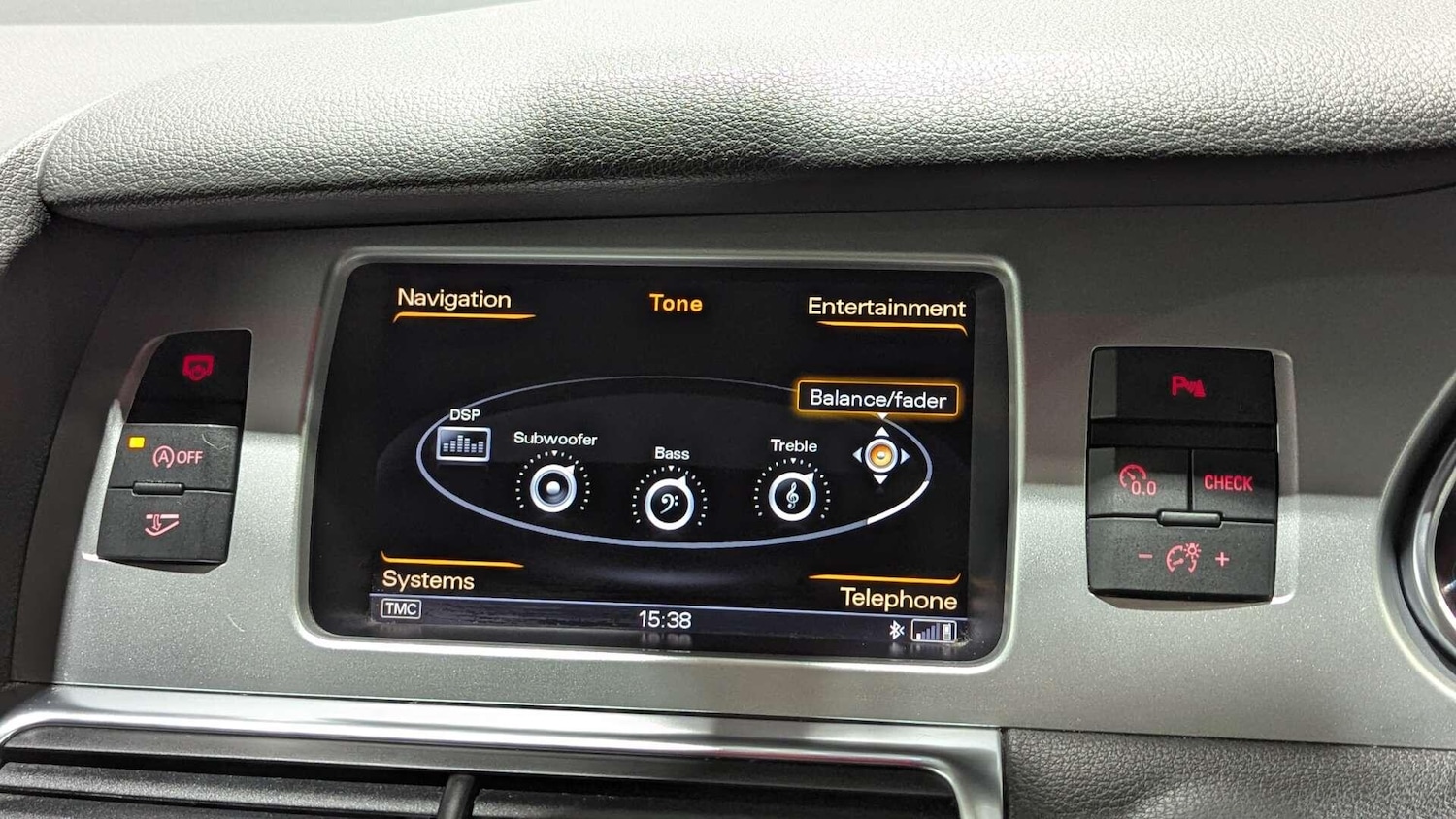 Used Audi Q7 2014 for sale - 77156551: Photo 45