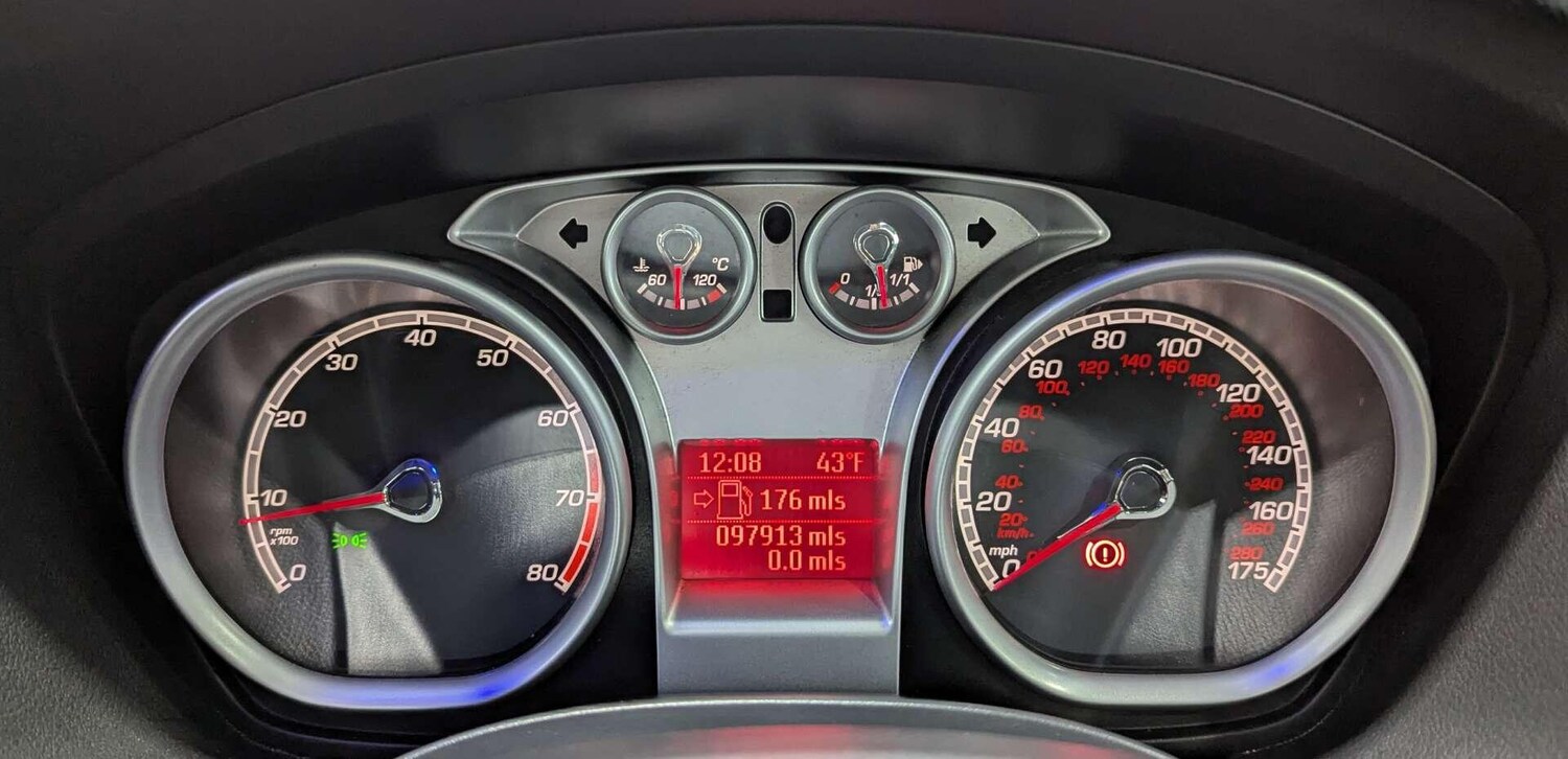 Used Ford Focus 2008 for sale - 77190535: Photo 25