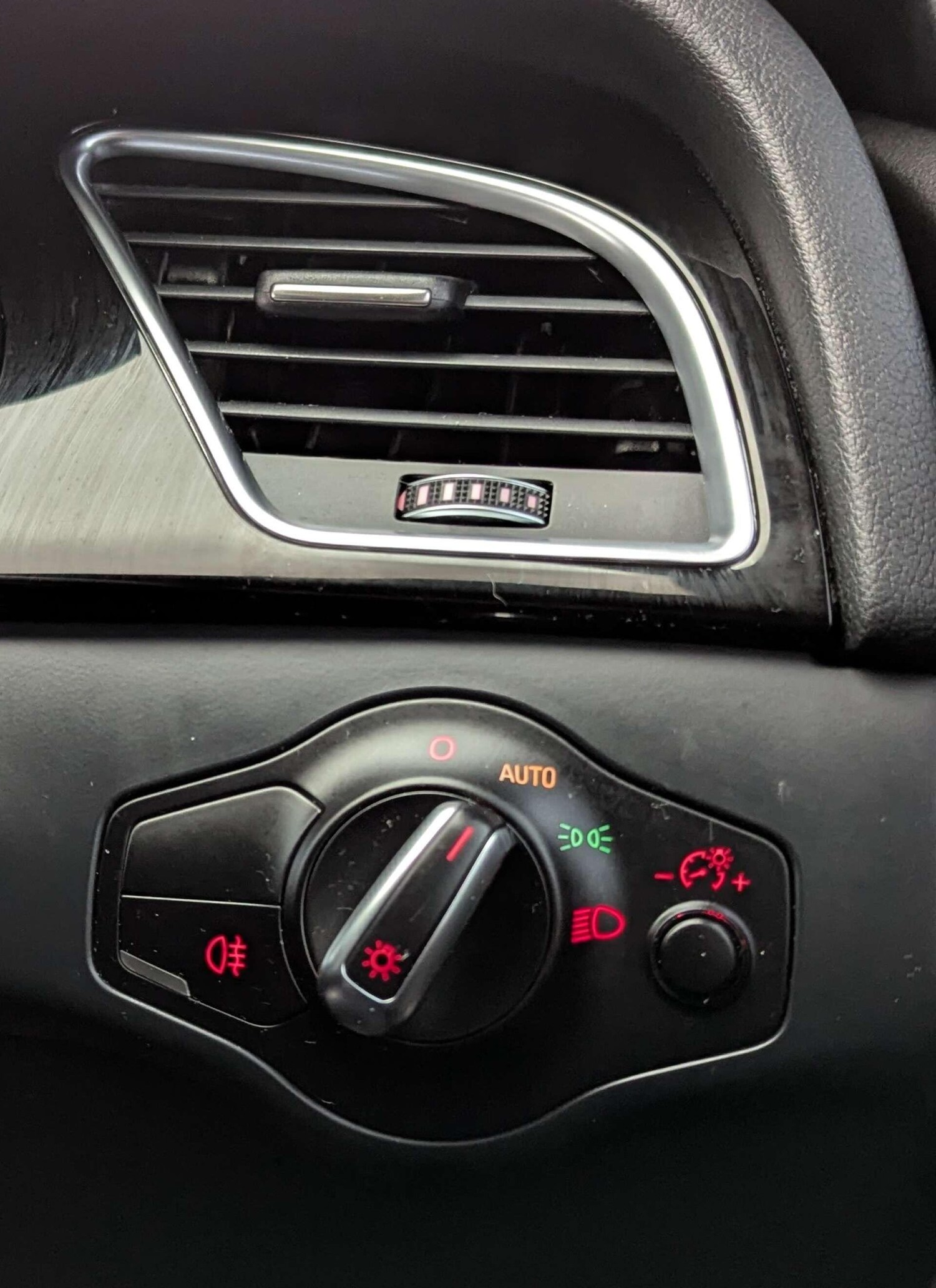 Used Audi A4 for sale - 77769582: Photo 27