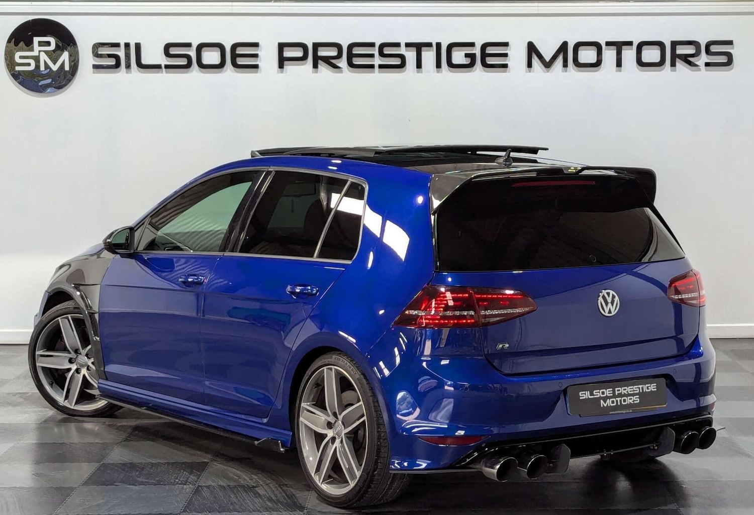 Used Volkswagen Golf 2015 for sale - 77359057: Photo 2