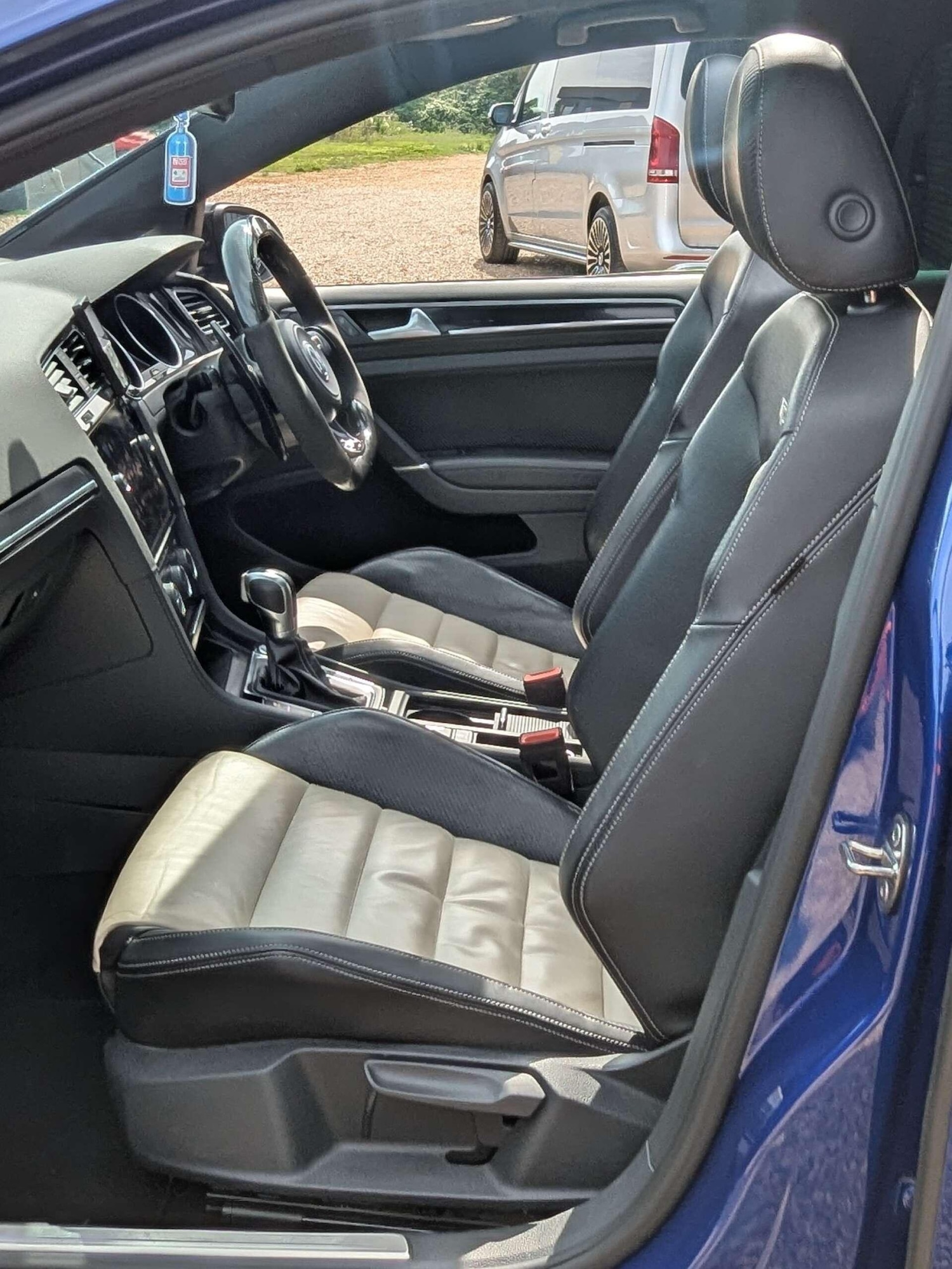 Used Volkswagen Golf 2015 for sale - 77359057: Photo 26