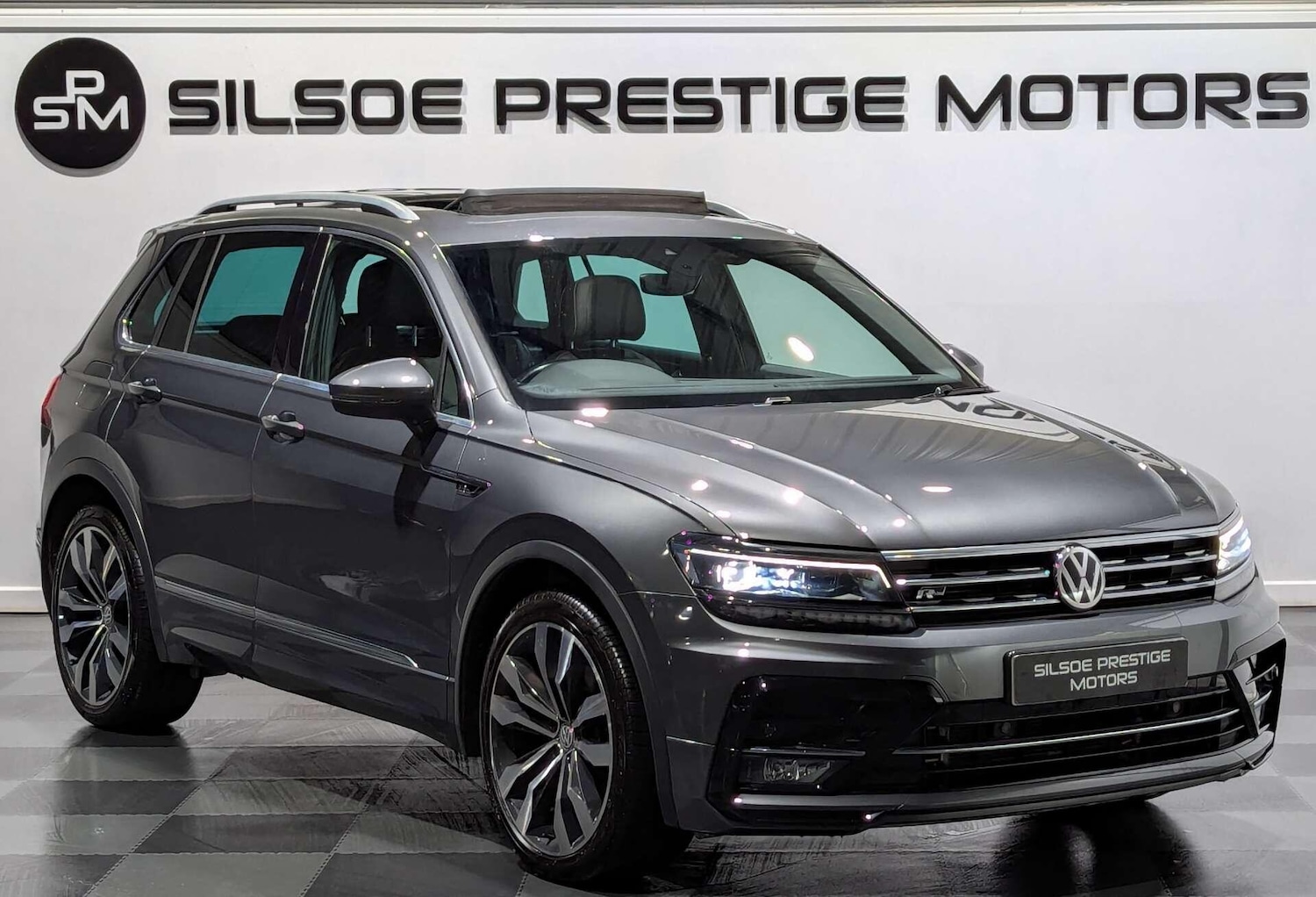 Used Volkswagen Tiguan 2018 for sale - 77230399: Photo 3