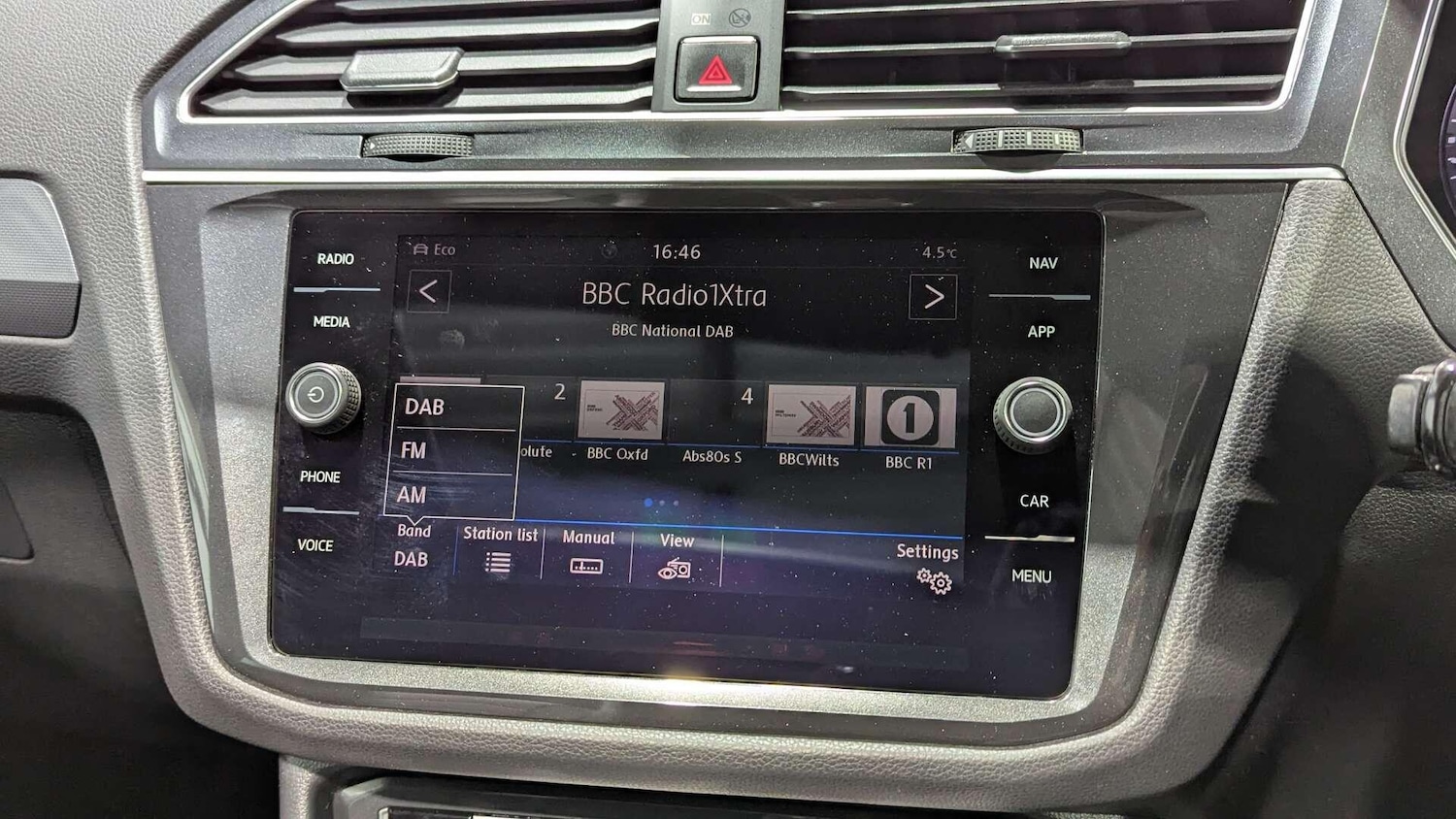 Used Volkswagen Tiguan 2018 for sale - 77230399: Photo 38