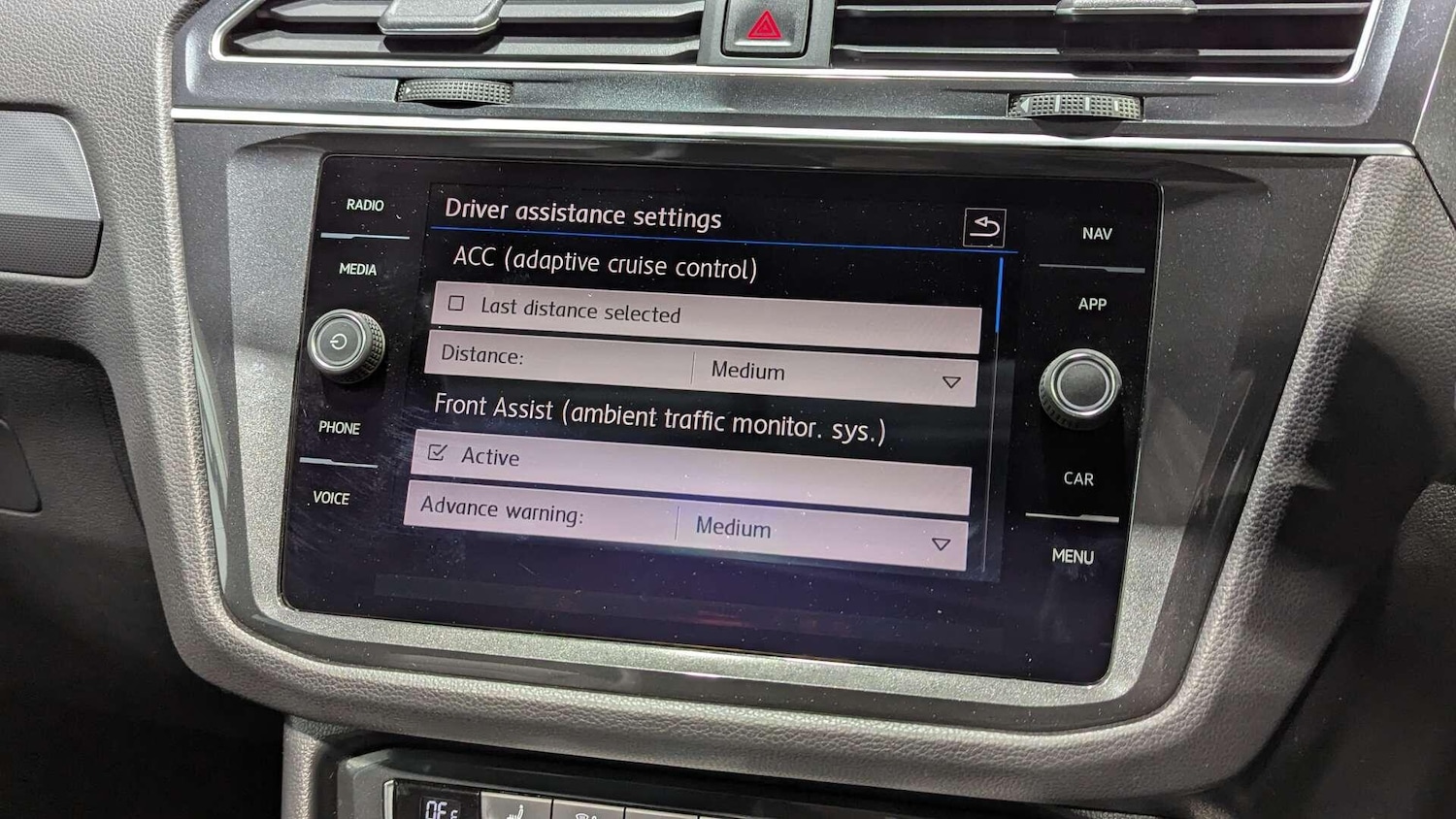 Used Volkswagen Tiguan 2018 for sale - 77230399: Photo 42