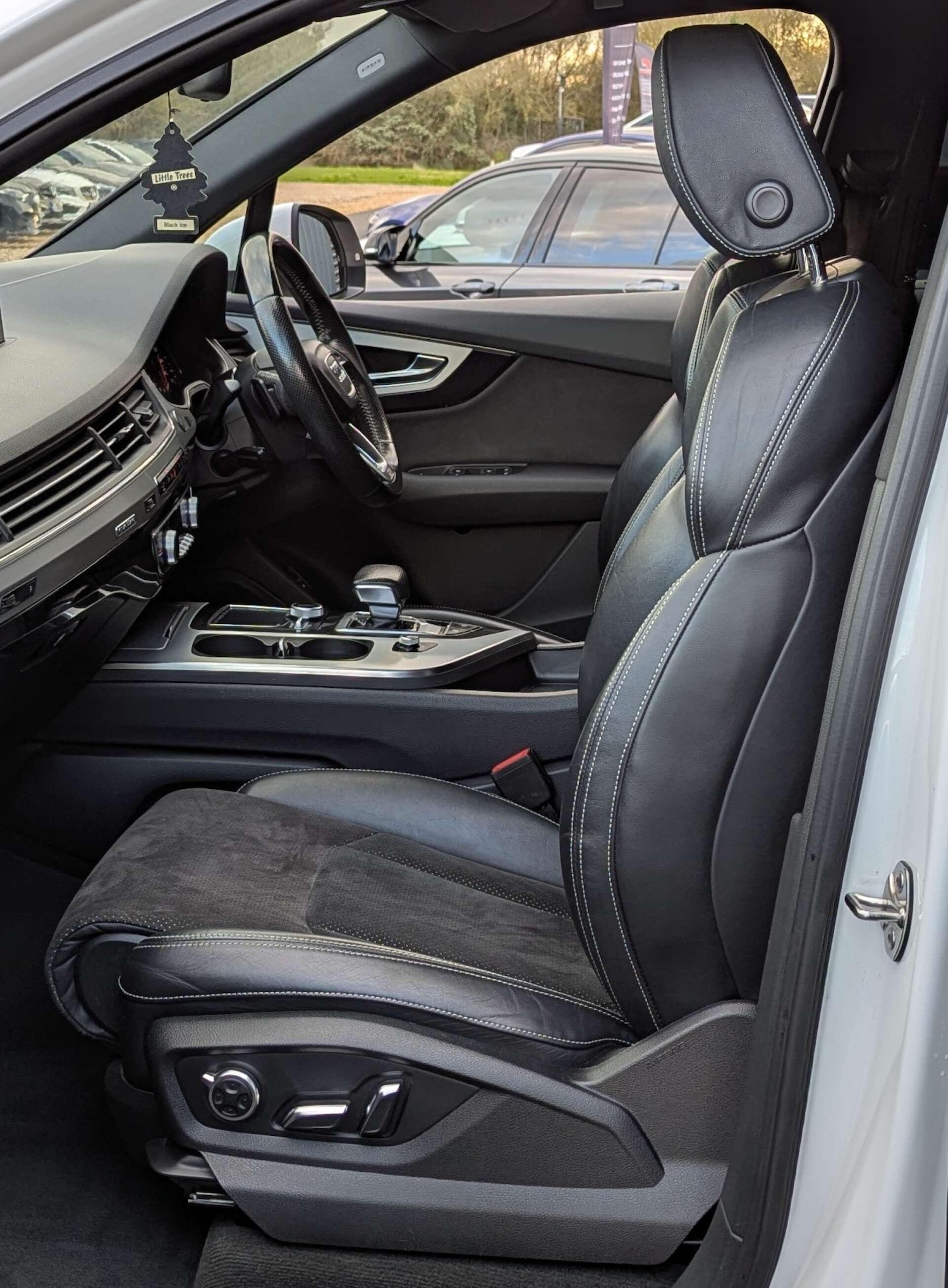 Used Audi Q7 2015 for sale - 77799238: Photo 20