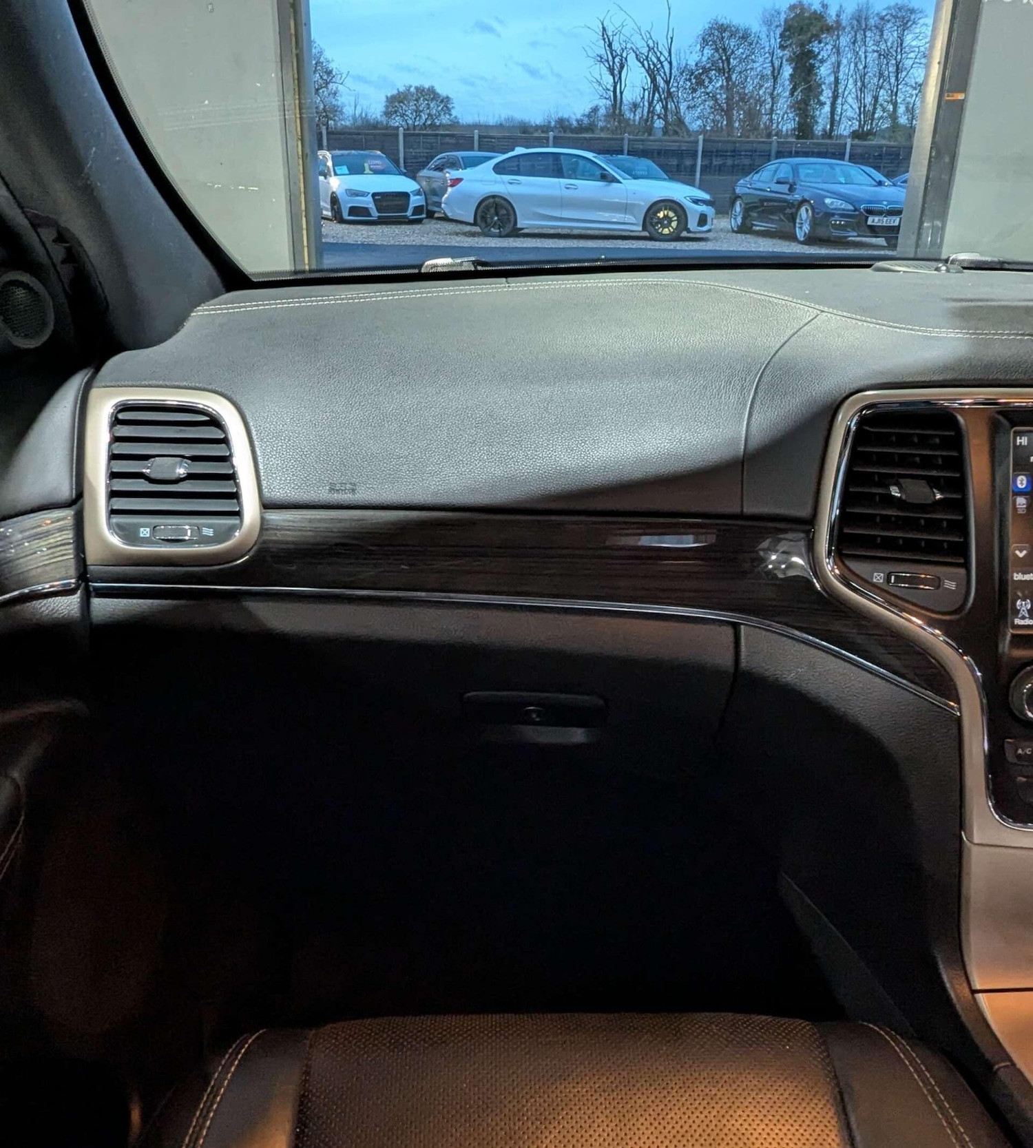 Used Jeep Grand Cherokee 2015 for sale - 76886134: Photo 28