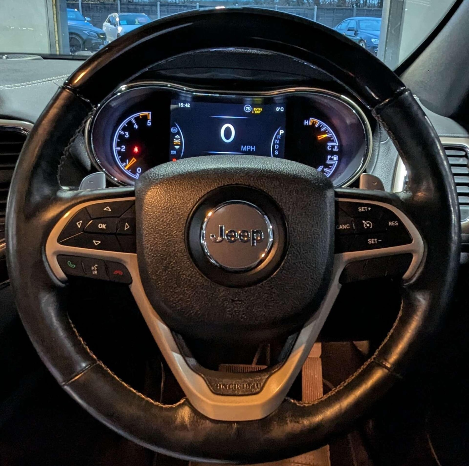 Used Jeep Grand Cherokee 2015 for sale - 76886134: Photo 31