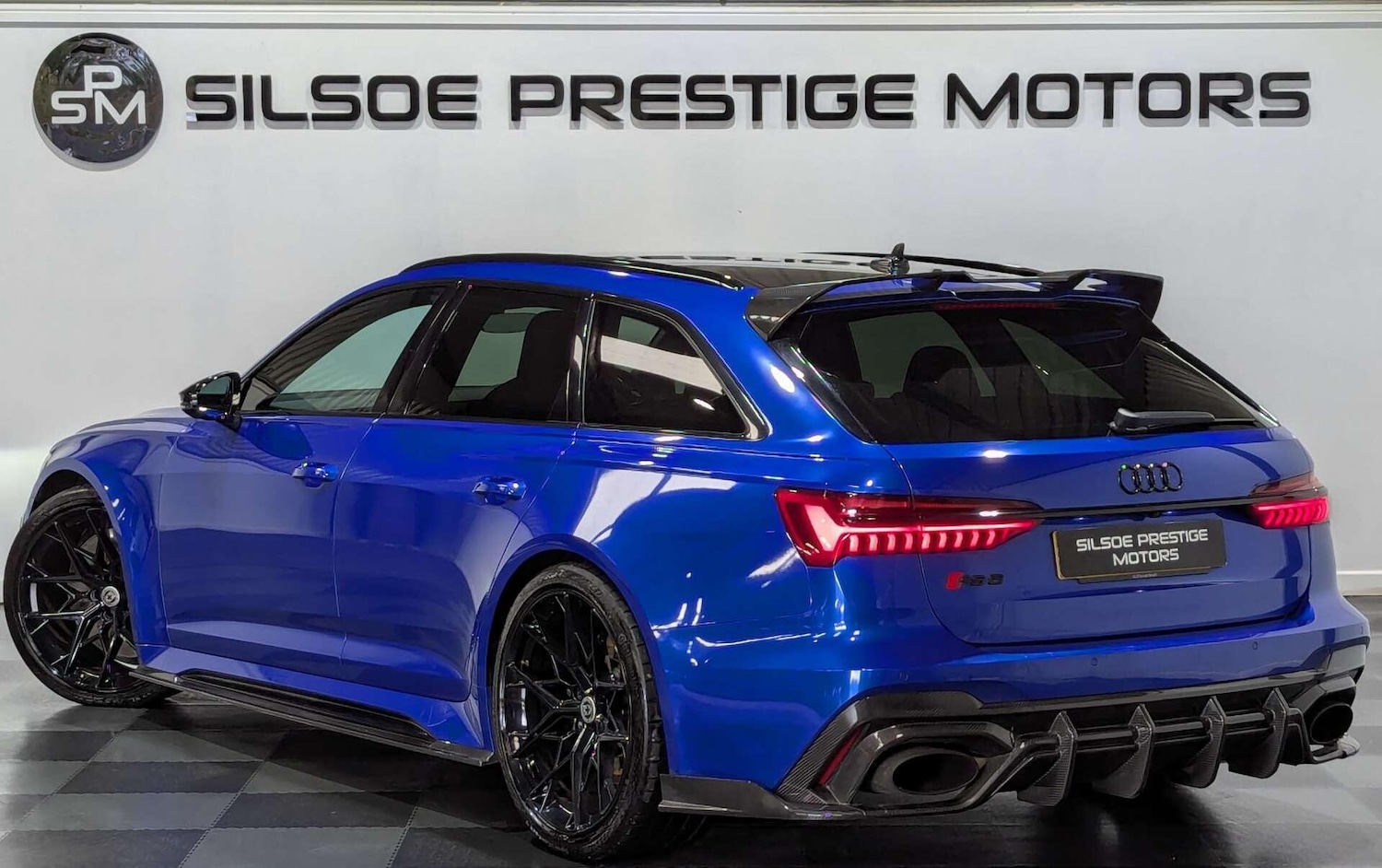 Used Audi RS6 2020 for sale - 76731127: Photo 2