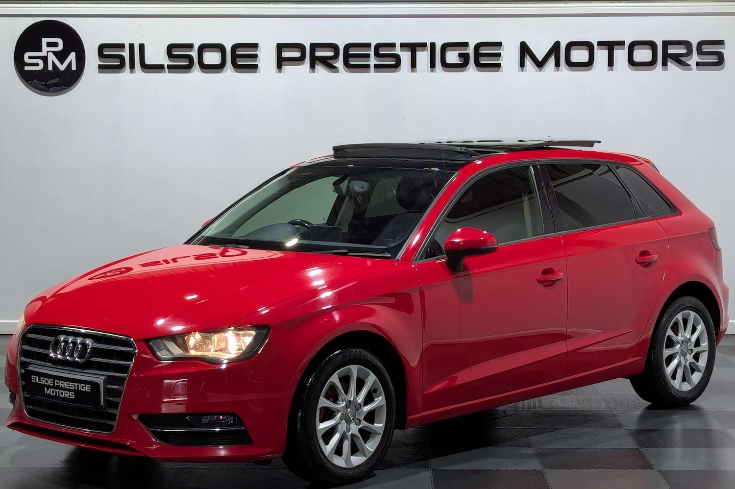 Used Audi A3 2013 for sale - 77015935: Photo 5