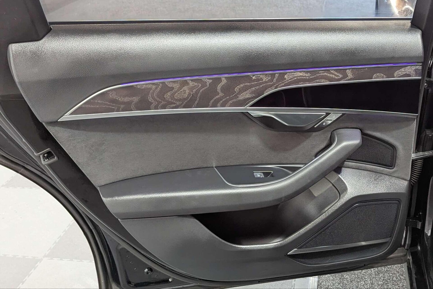 Used Audi A8 for sale - 78205483: Photo 25