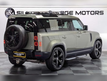 Used Land Rover Defender 2020 for sale - 78291857: Photo