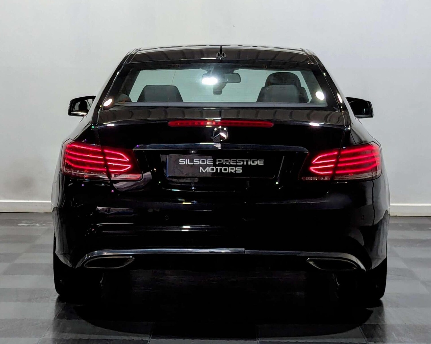 Used Mercedes-Benz E Class 2015 for sale - 77467903: Photo 11