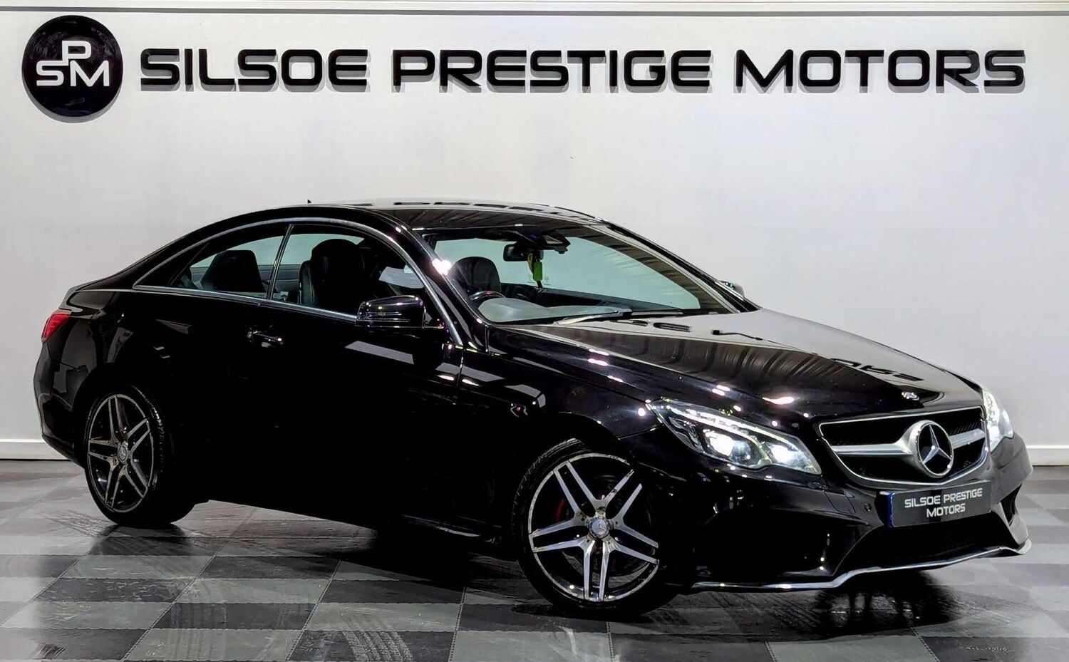 Used Mercedes-Benz E Class 2015 for sale - 77467903: Photo 17