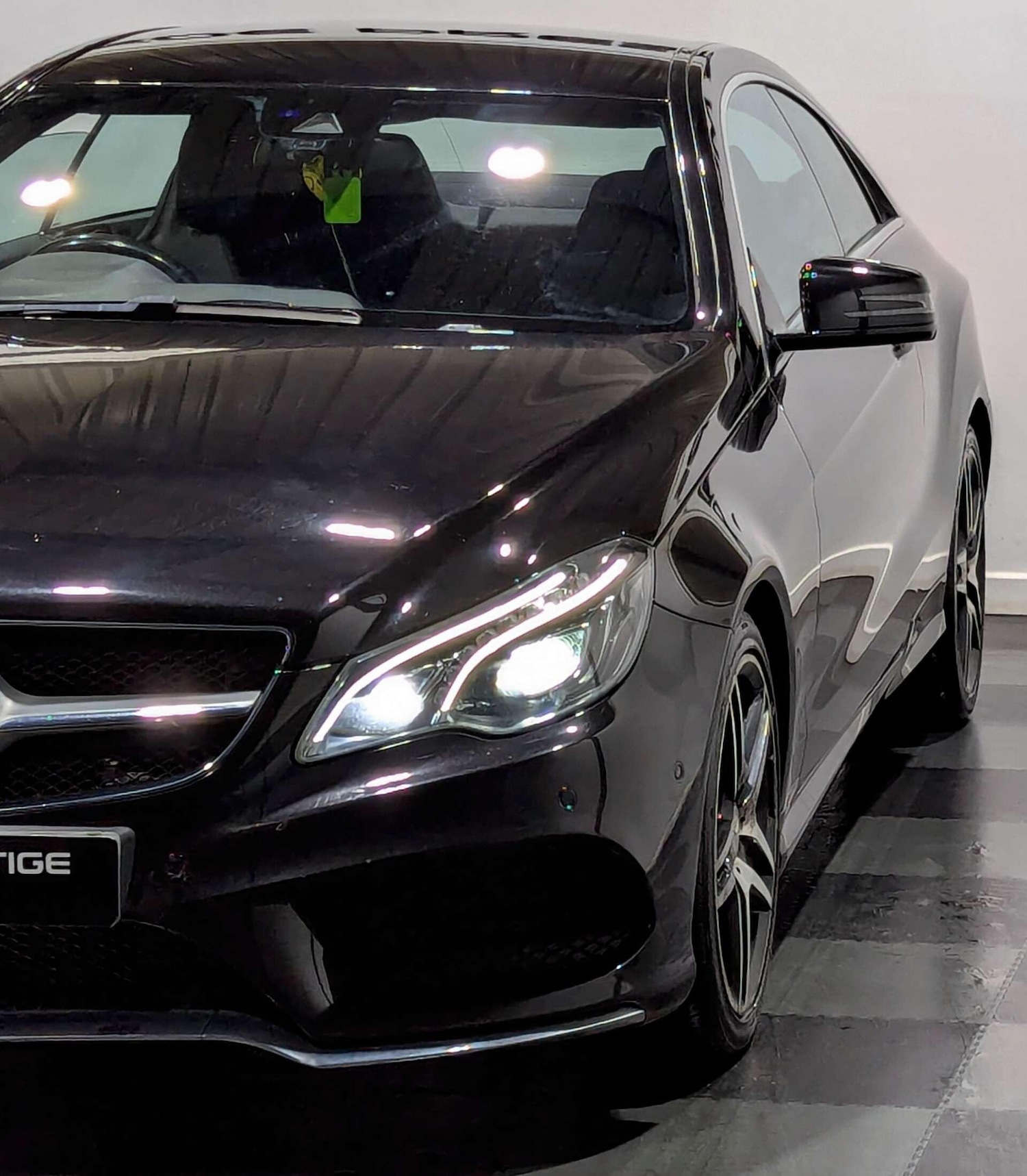 Used Mercedes-Benz E Class 2015 for sale - 77467903: Photo 21