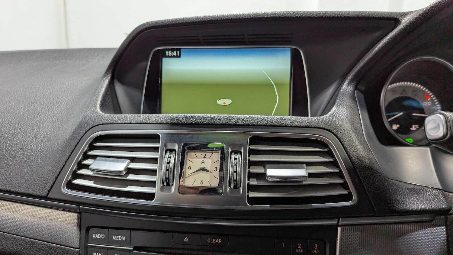Used Mercedes-Benz E Class 2015 for sale - 77467903: Photo 59