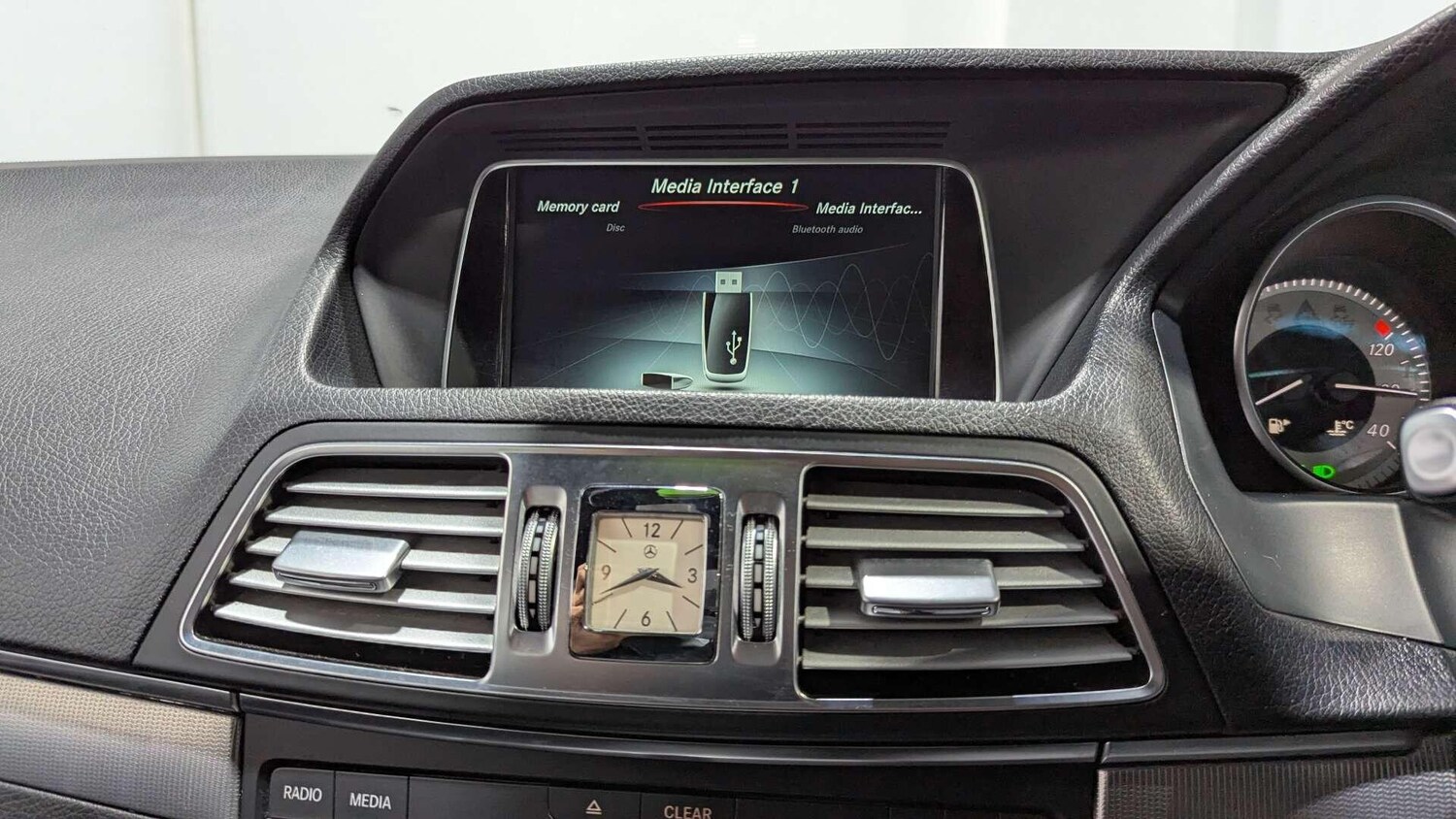 Used Mercedes-Benz E Class 2015 for sale - 77467903: Photo 62