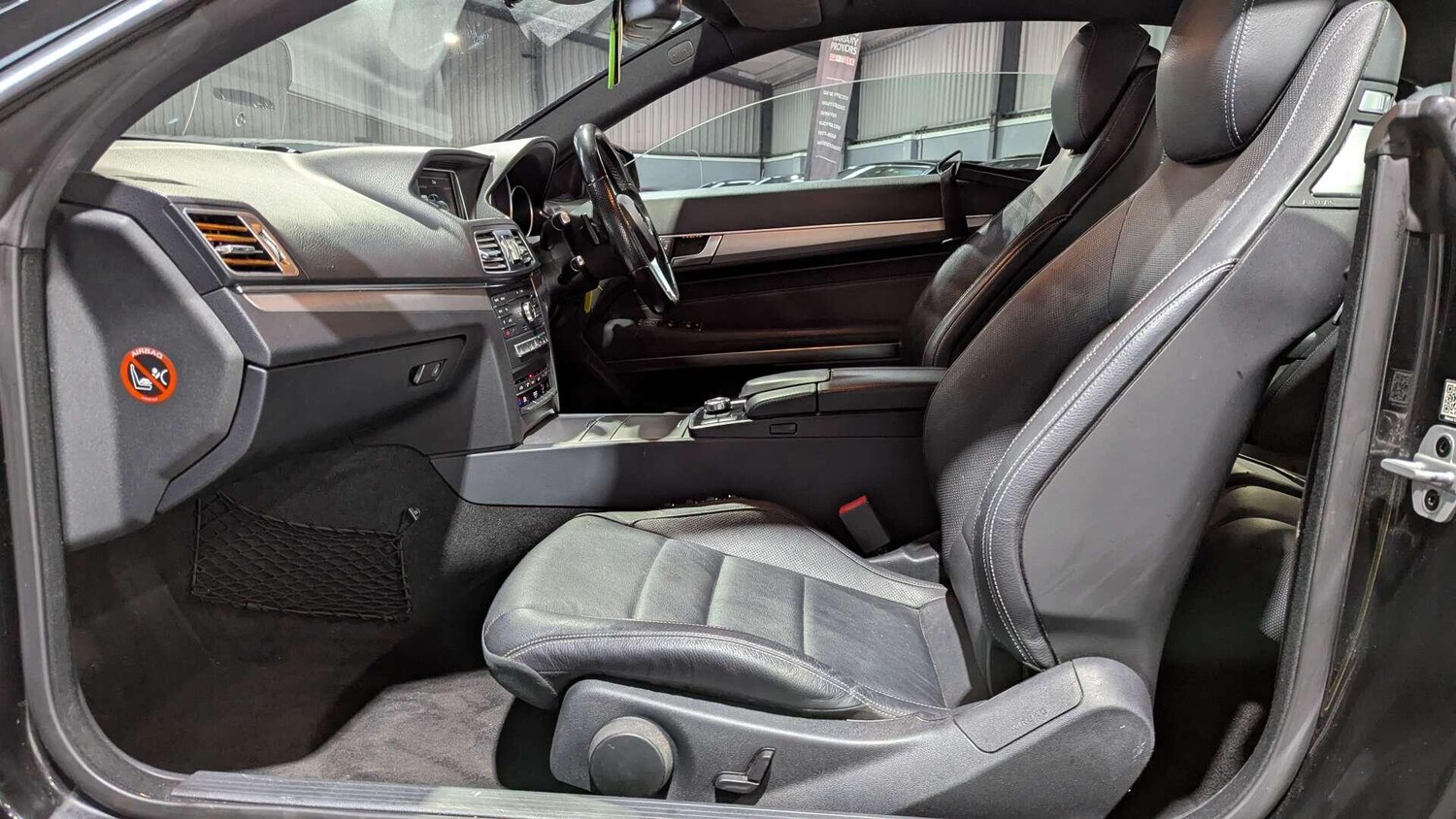 Used Mercedes-Benz E Class 2015 for sale - 77467903: Photo 73