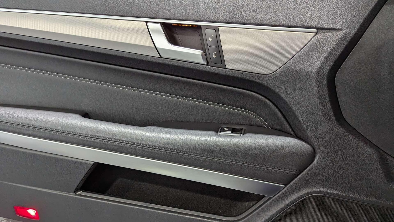 Used Mercedes-Benz E Class 2015 for sale - 77467903: Photo 74