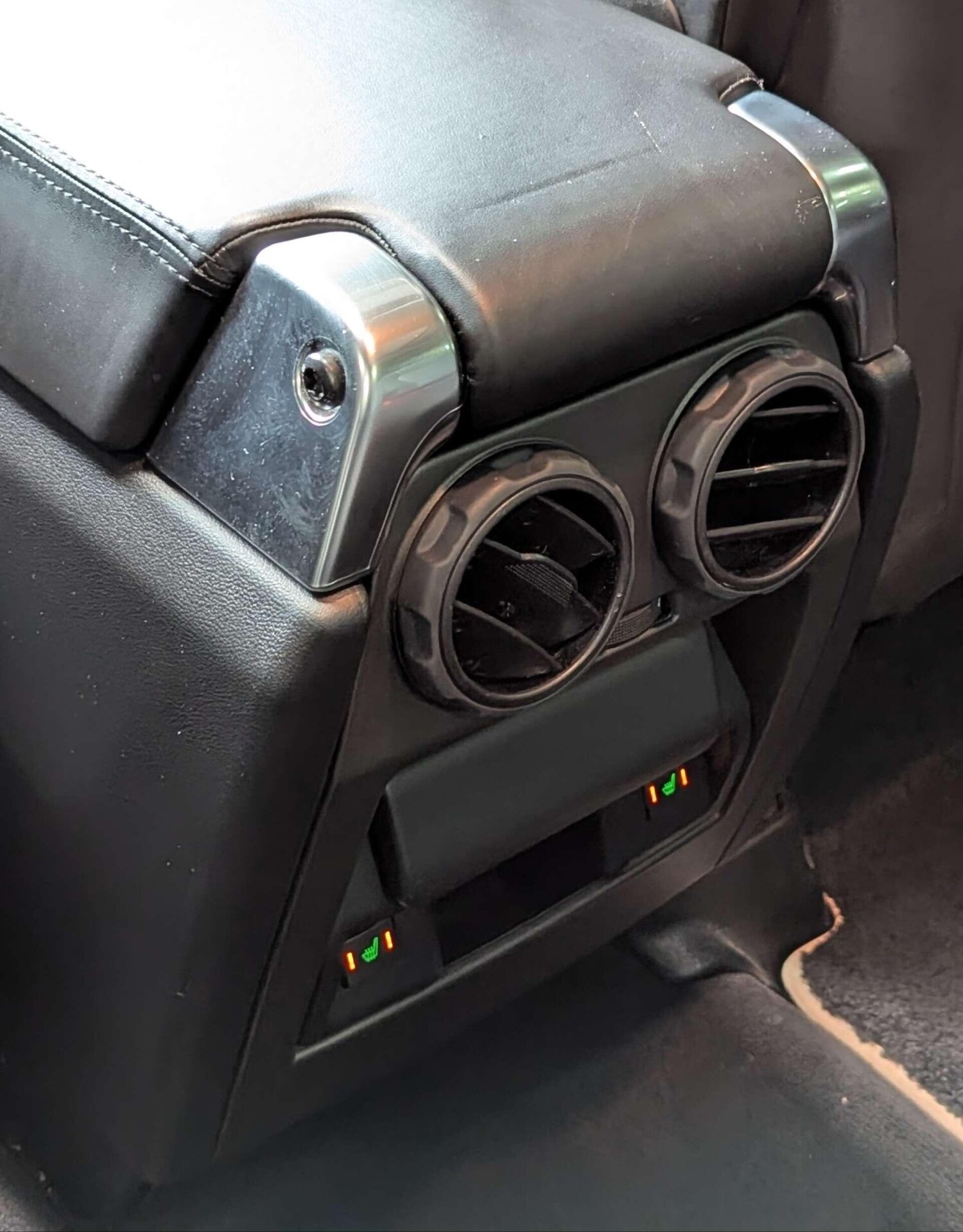 Used Land Rover Discovery 2016 for sale - 76731095: Photo 33