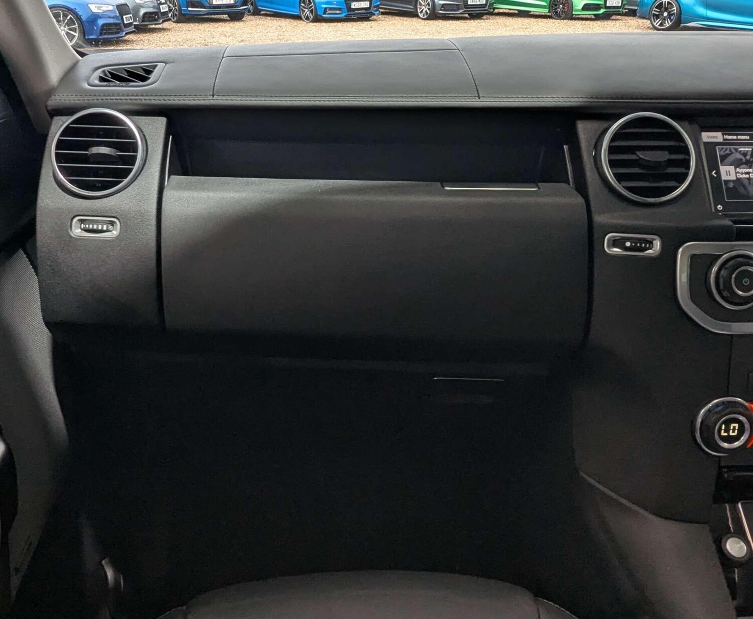 Used Land Rover Discovery 2016 for sale - 76731095: Photo 34