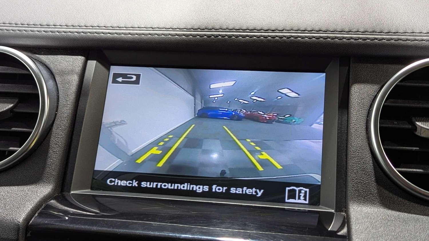 Used Land Rover Discovery 2016 for sale - 76731095: Photo 43